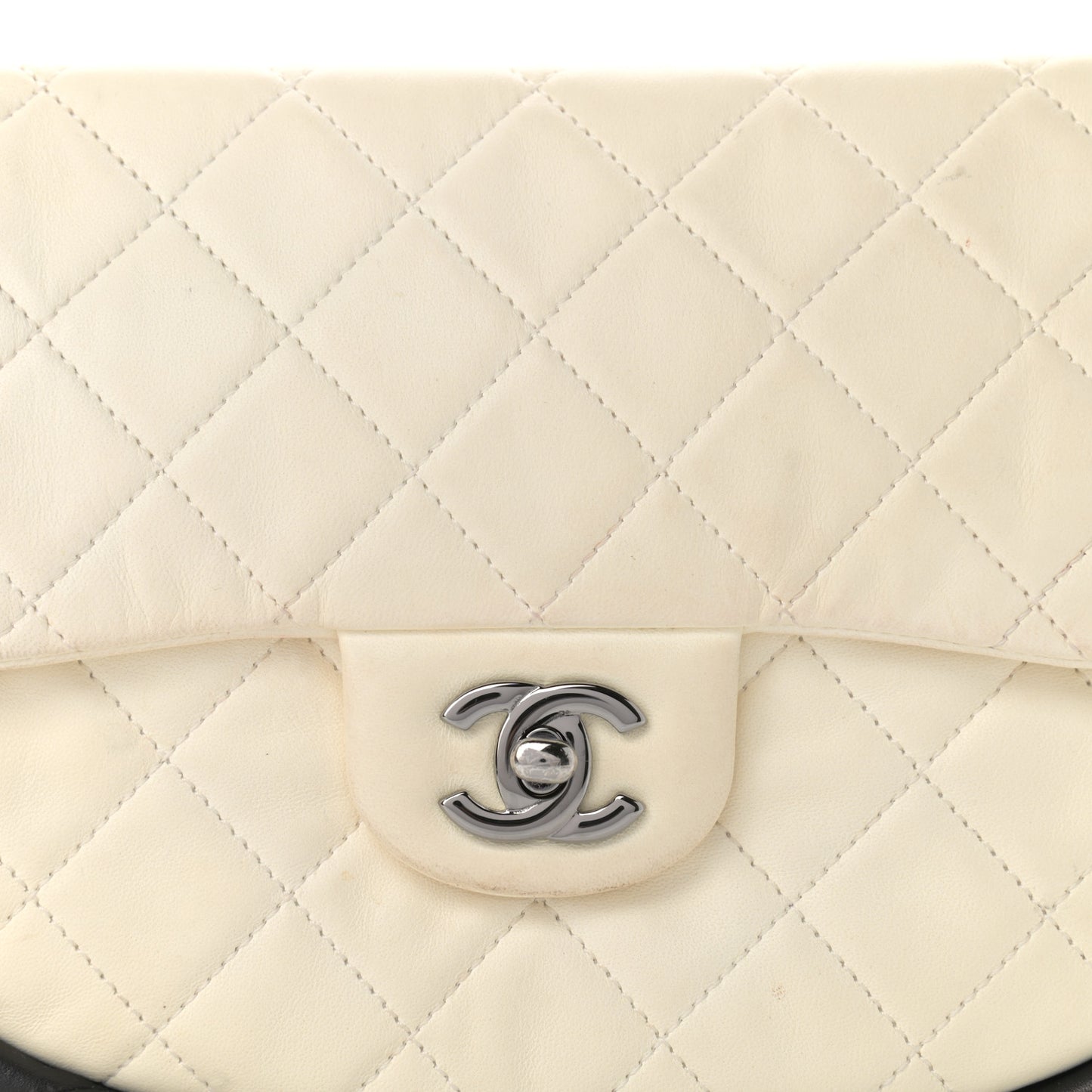 Lambskin Quilted Small Hula Hoop Flap Ivory