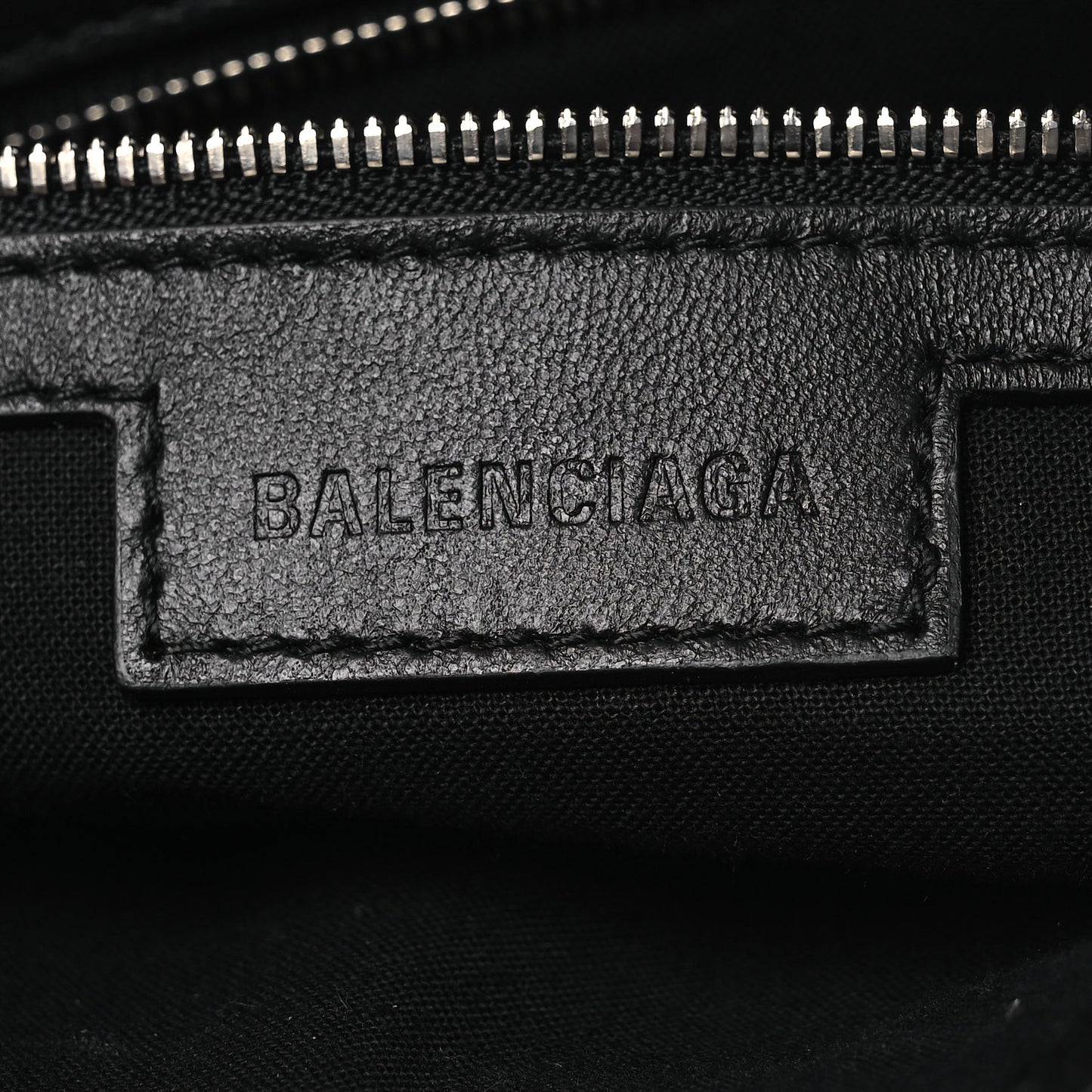 Agneau Arena Neo Cagole Small Handbag Black