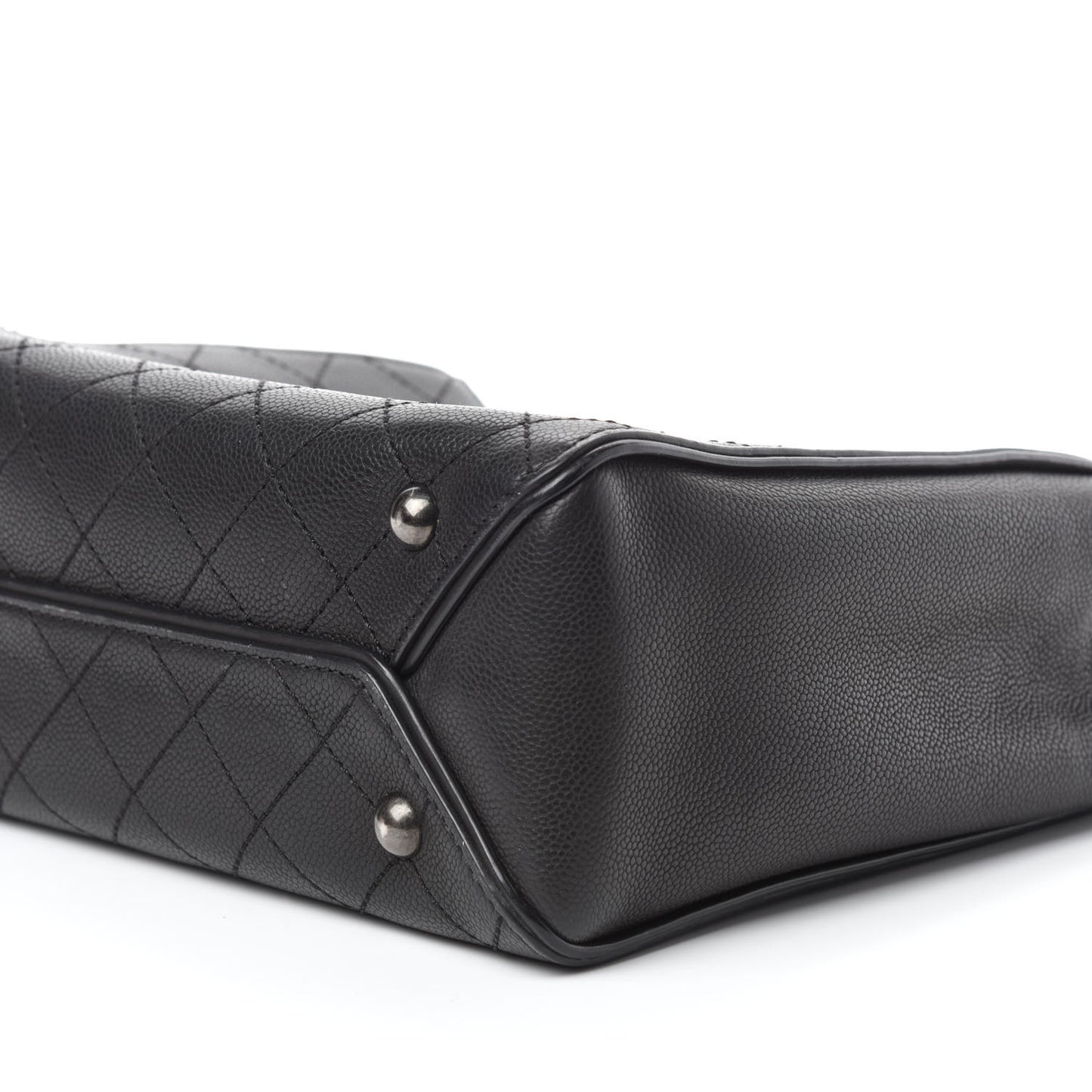 Calfskin Stitched Hamptons Tote Black