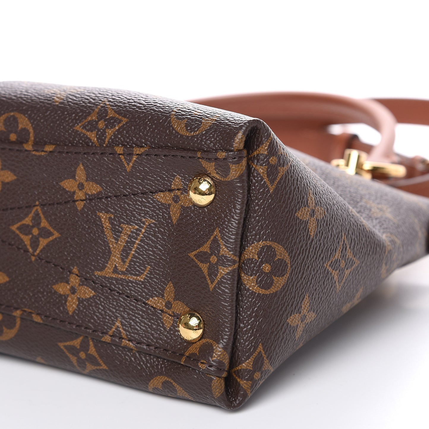 Monogram V Tote BB Black