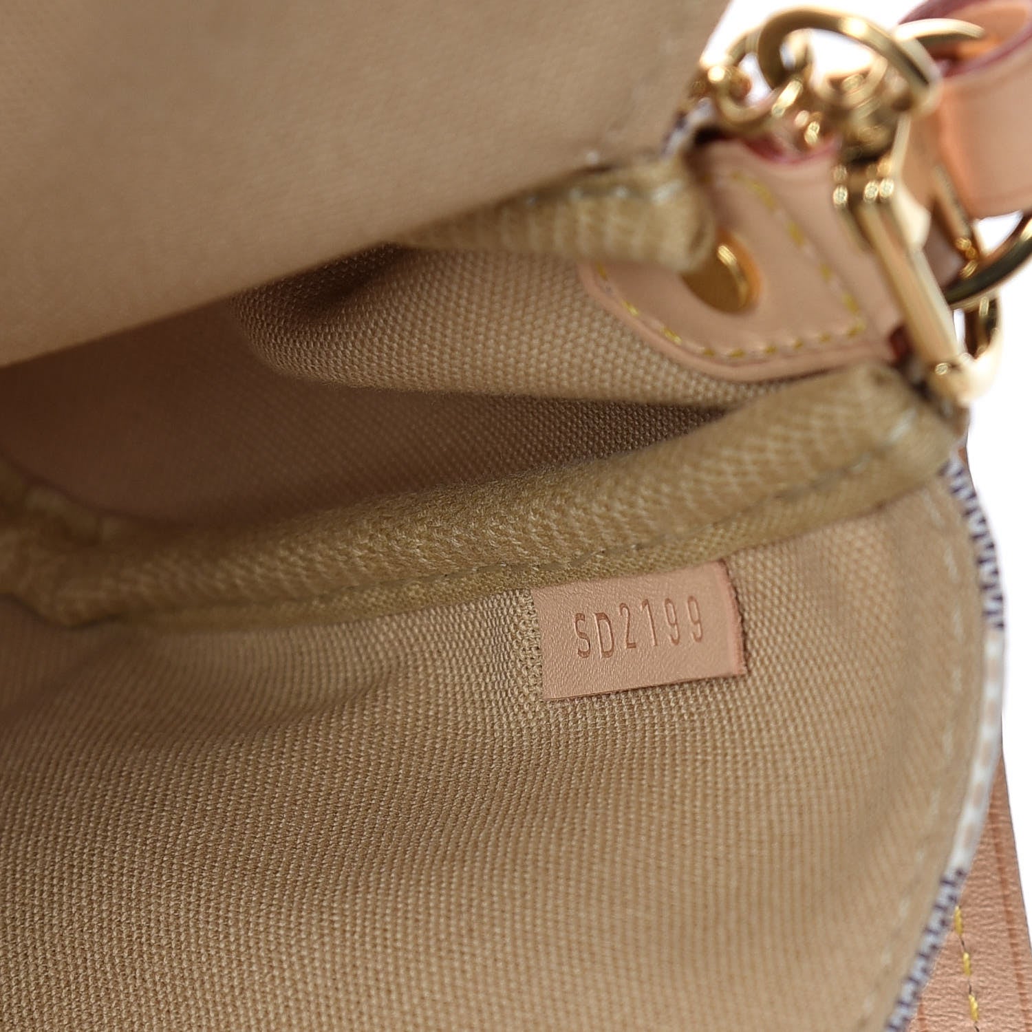 Louis Vuitton Damier Azur Favorite MM 10 of 10