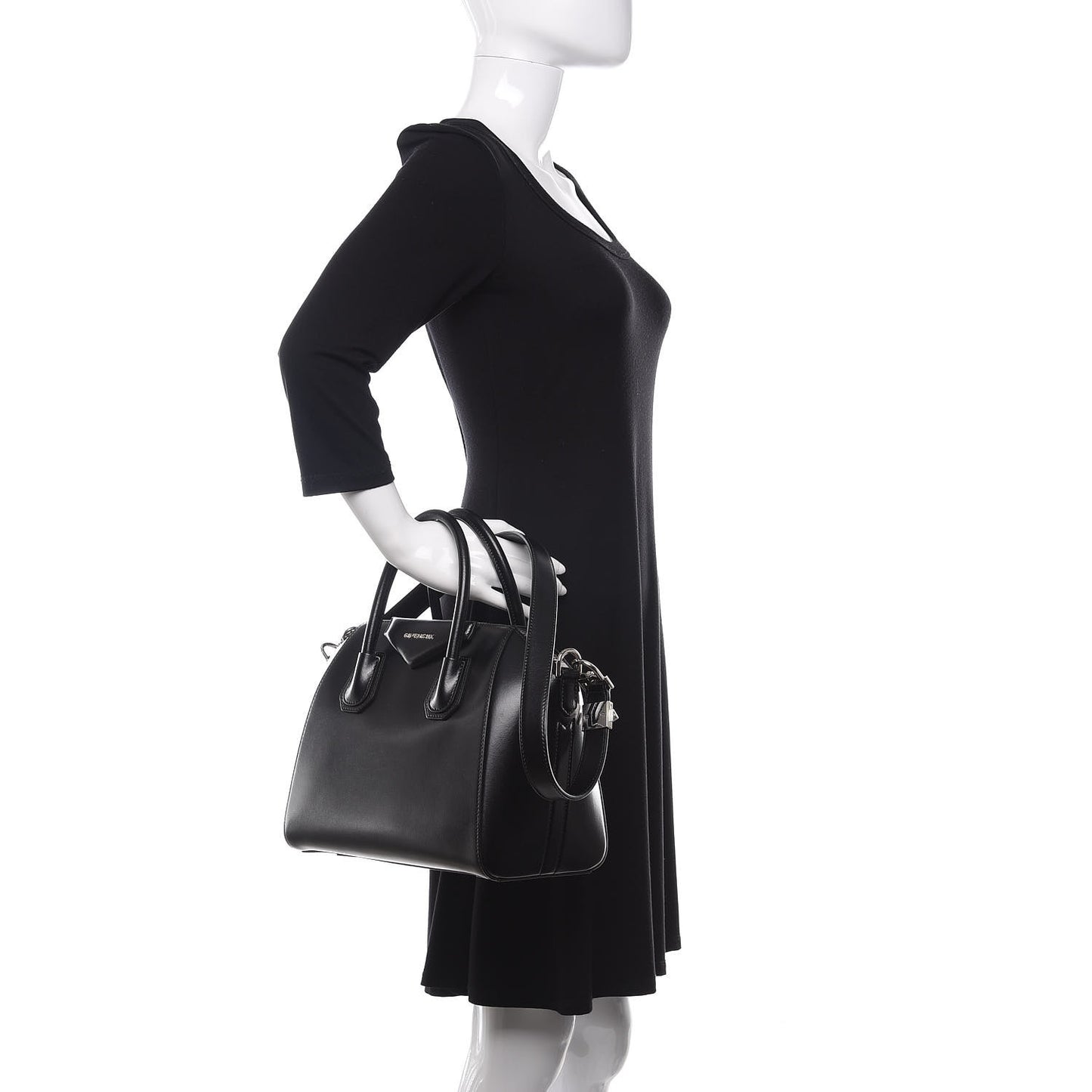 Shiny Lord Calfskin Small Antigona Black