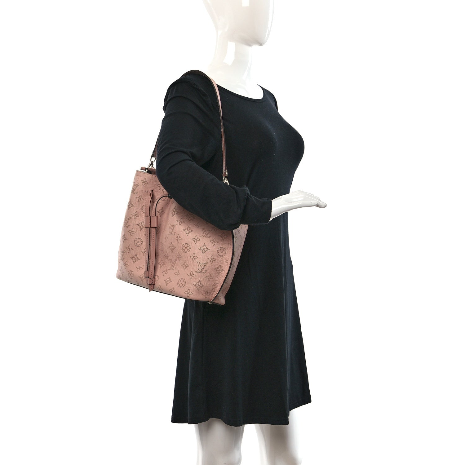 Louis Vuitton Mahina Girolata Magnolia 1 of 9