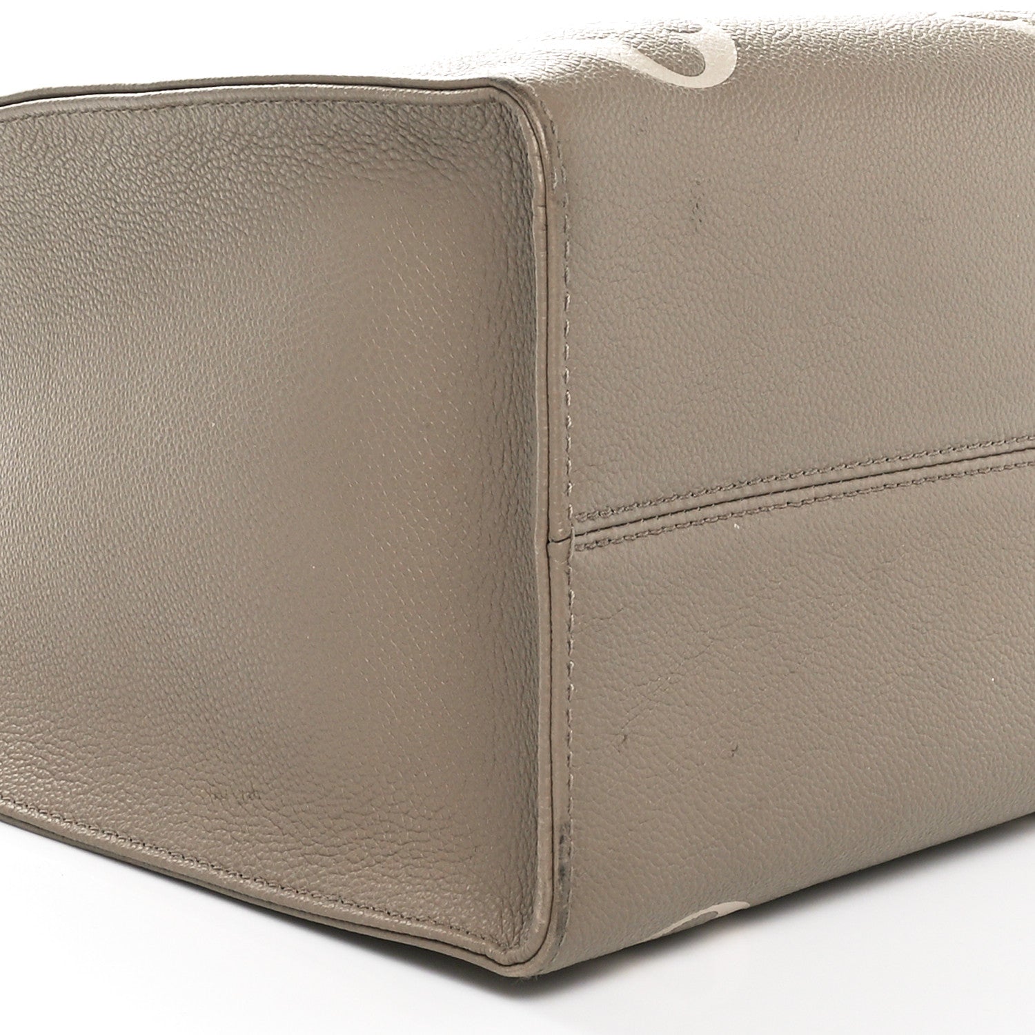 Louis Vuitton Empreinte Monogram Giant Onthego MM Tourterelle Creme 15 of 19