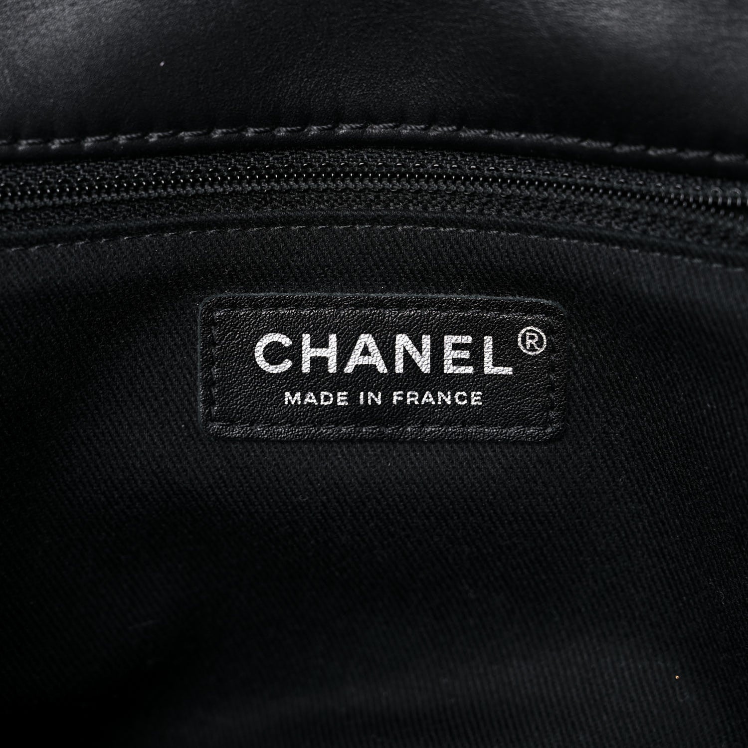 Chanel Calfskin Quilted Double Stitch Hamptons Clutch with Chain Black 4 of 13