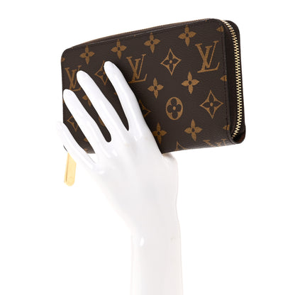 Louis Vuitton Monogram Zippy Wallet 2 of 8