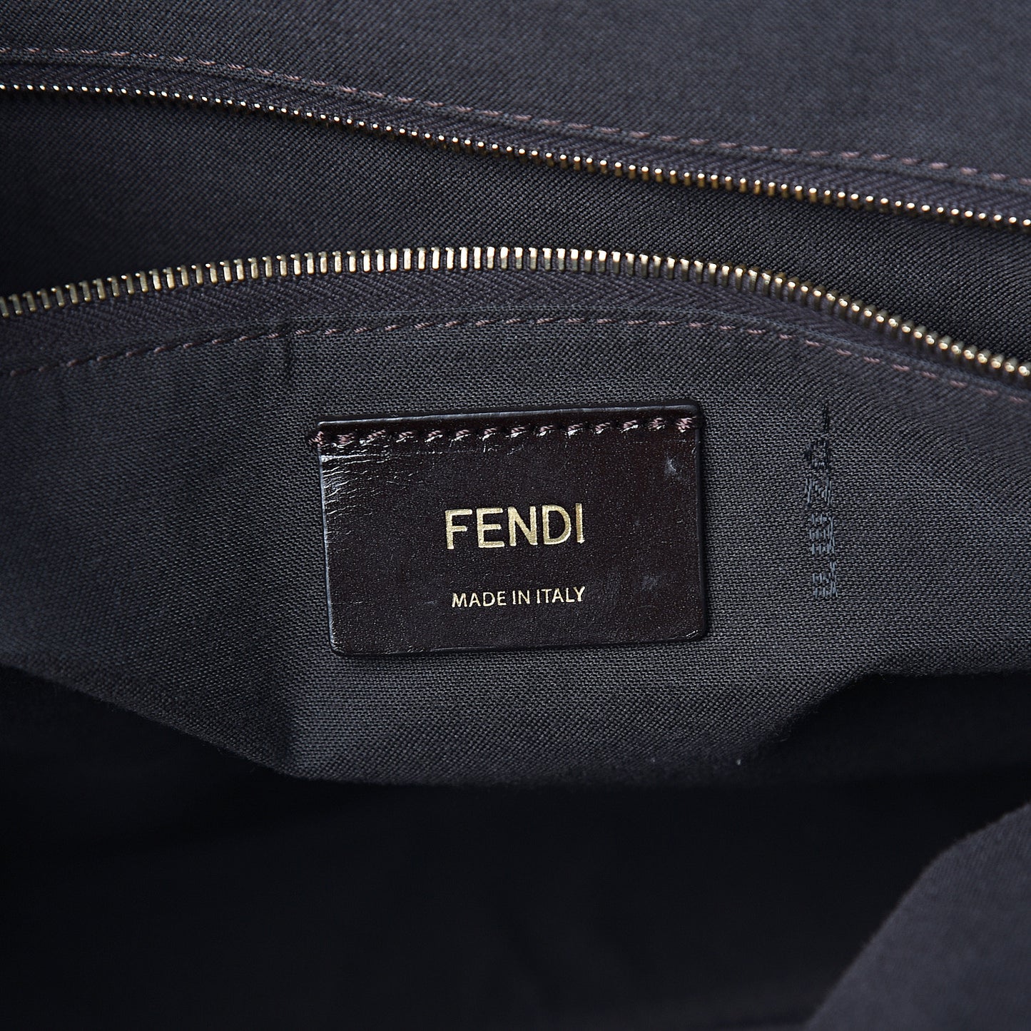 Pequin Vitello Medium Roll Tote Tobacco Lago