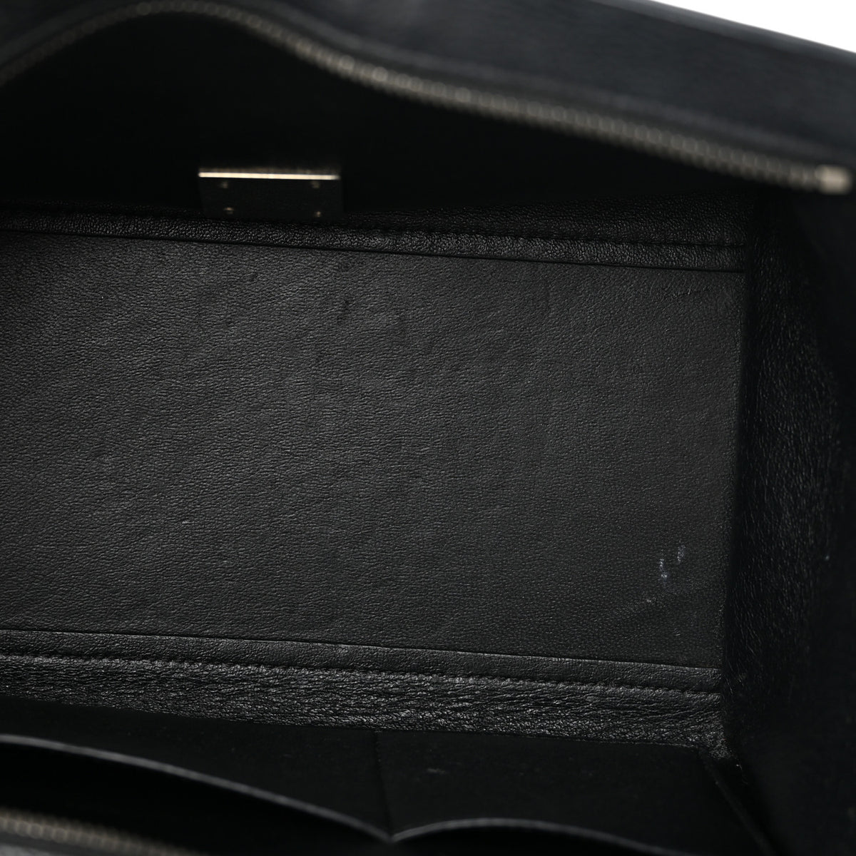 Drummed Calfskin Suede Medium Trapeze Black