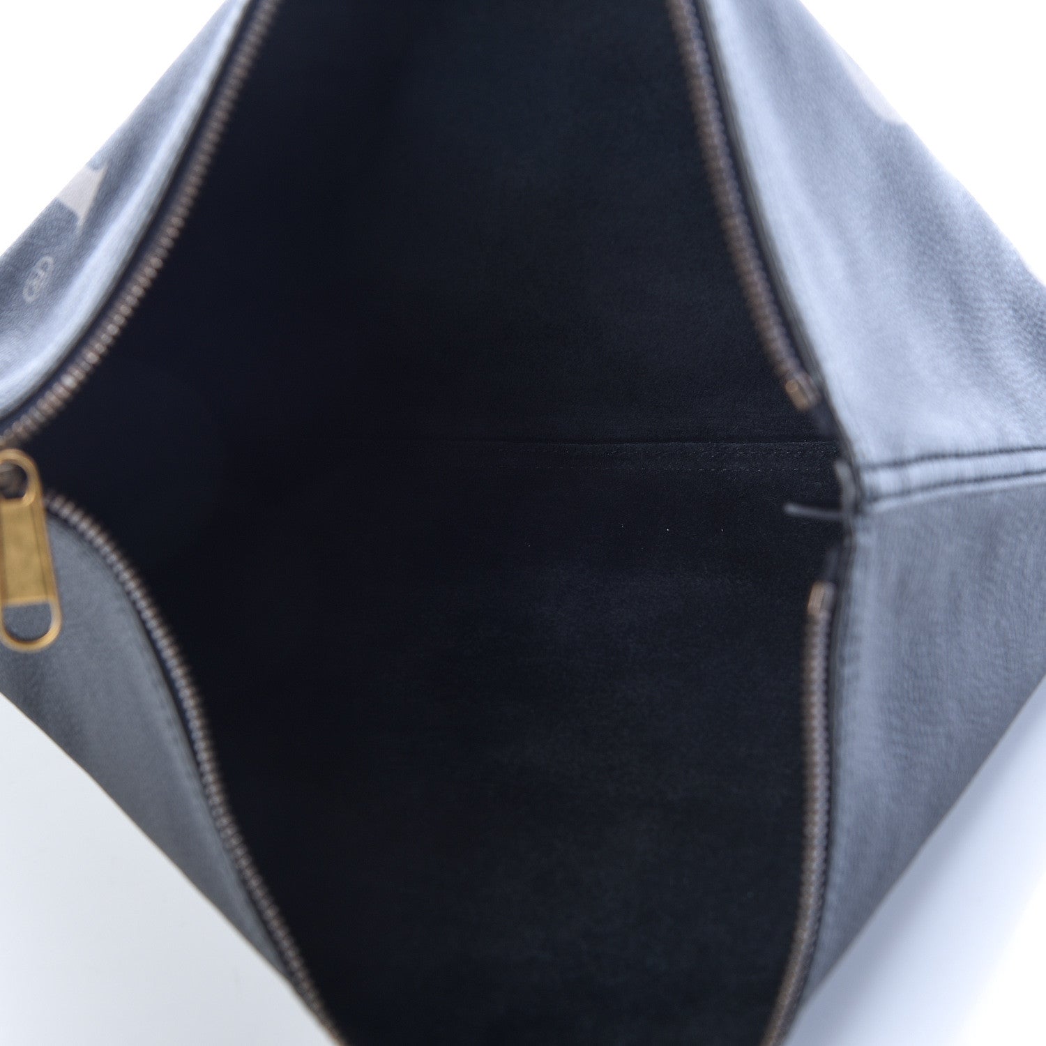Gucci Pebbled Calfskin Large Logo Portfolio Clutch Black 5 of 7