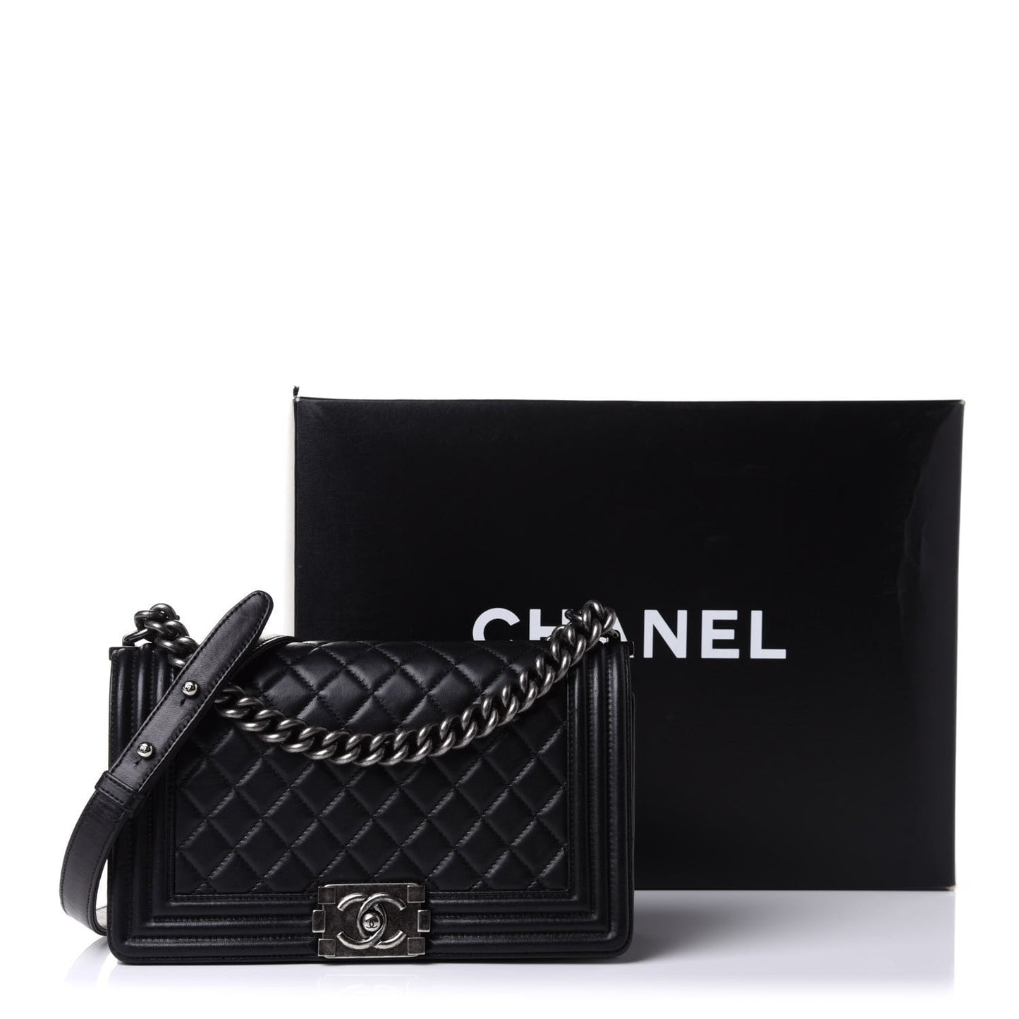 Lambskin Quilted Medium Boy Flap Black