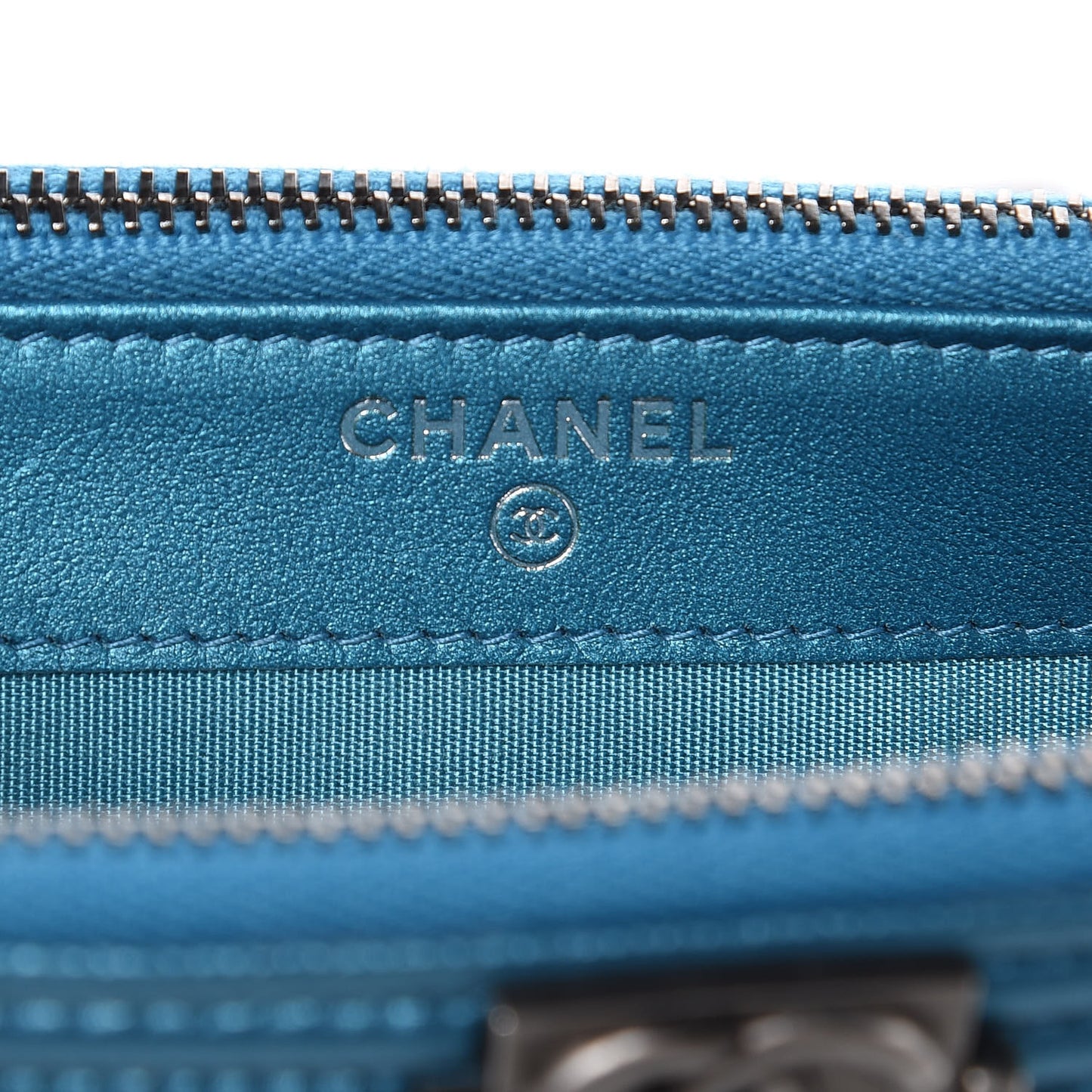 Metallic Caviar Quilted Small Boy Clutch With Chain Turquoise
