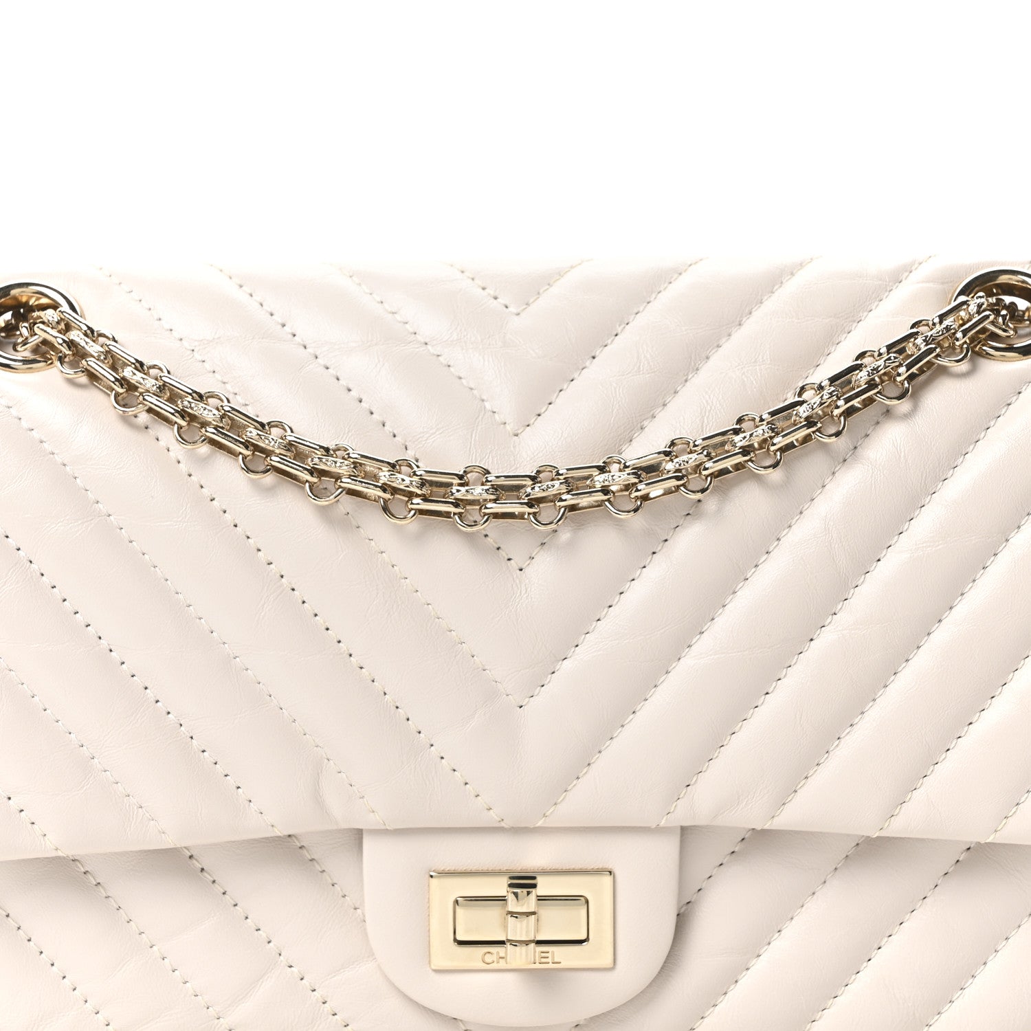 Chanel Aged Calfskin Chevron Quilted 2.55 Reissue 225 Flap Ivory 8 of 11