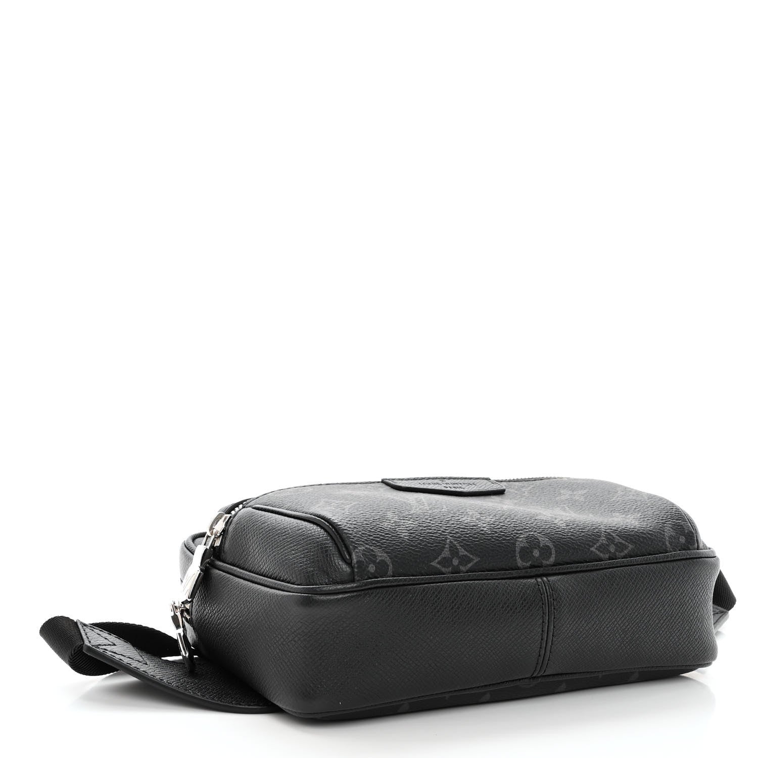 Louis Vuitton Taiga Monogram Outdoor Bumbag Black 4 of 10