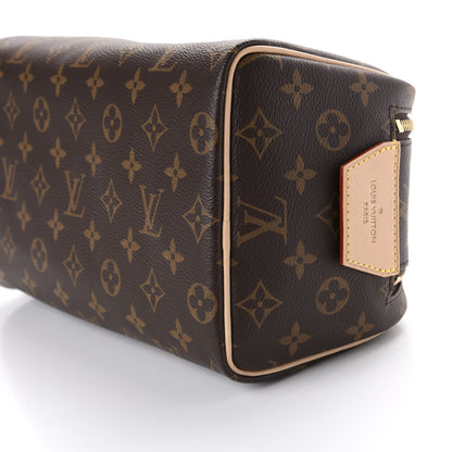 Louis Vuitton Monogram Dopp Kit Toilet Pouch 8 of 10