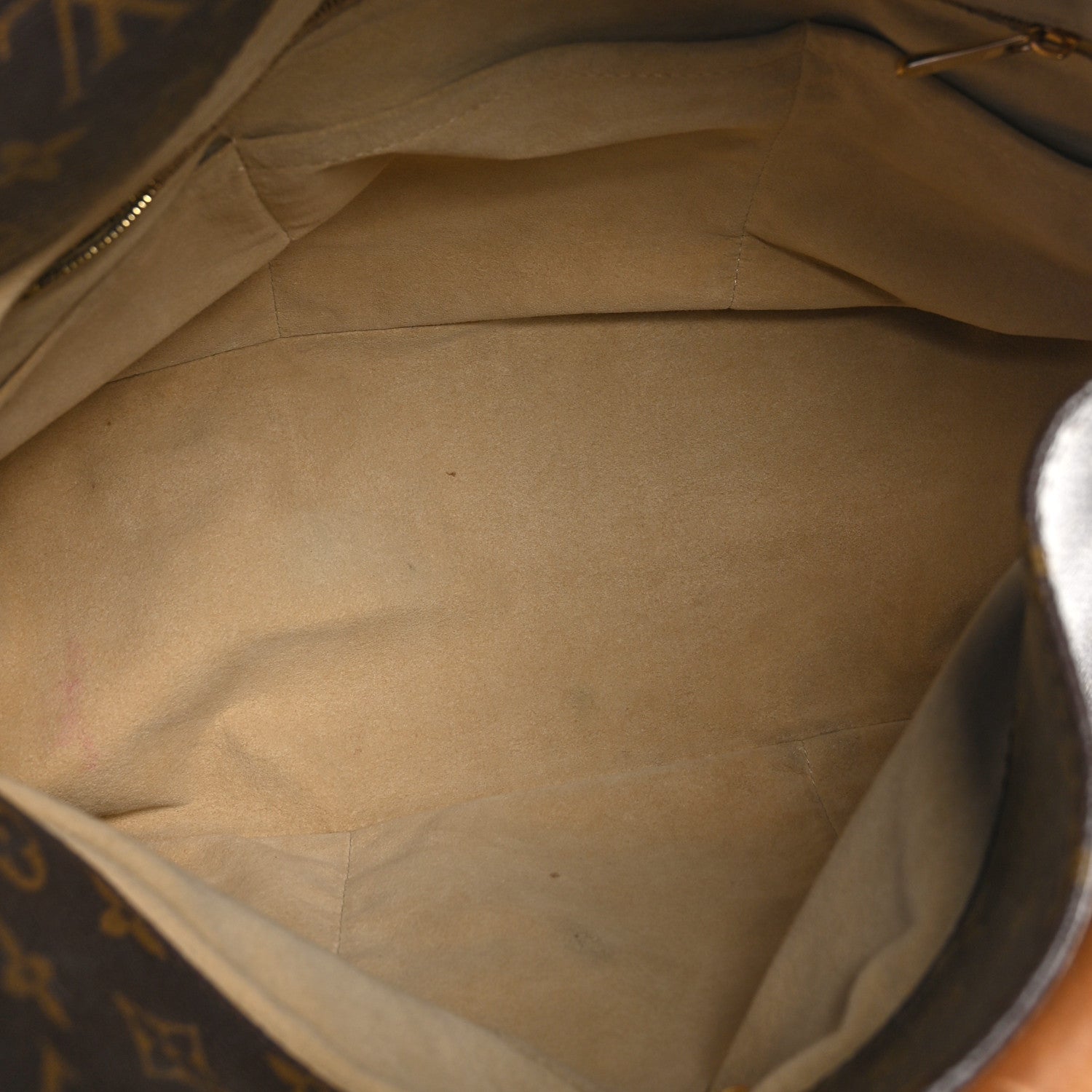 Louis Vuitton Monogram Artsy MM 5 of 10