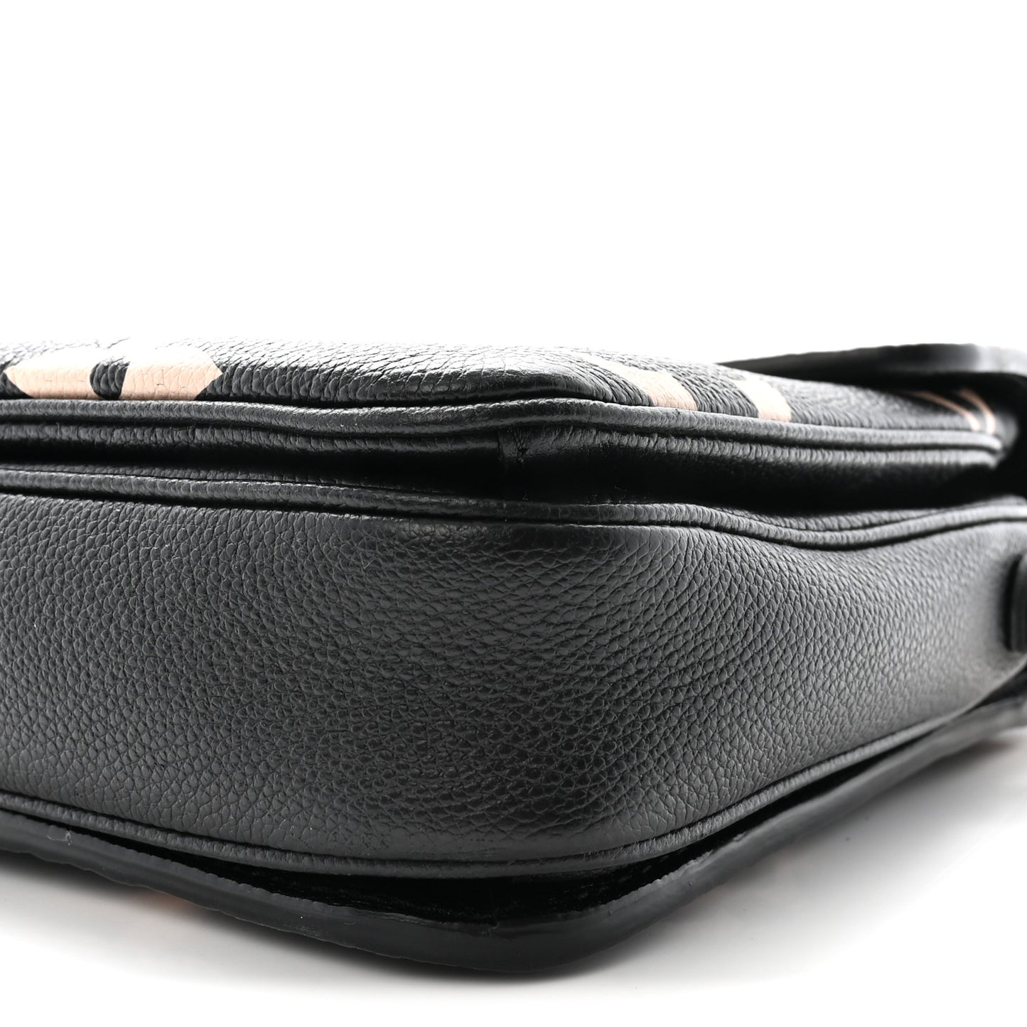 Empreinte Monogram Giant Pochette Metis Black Beige