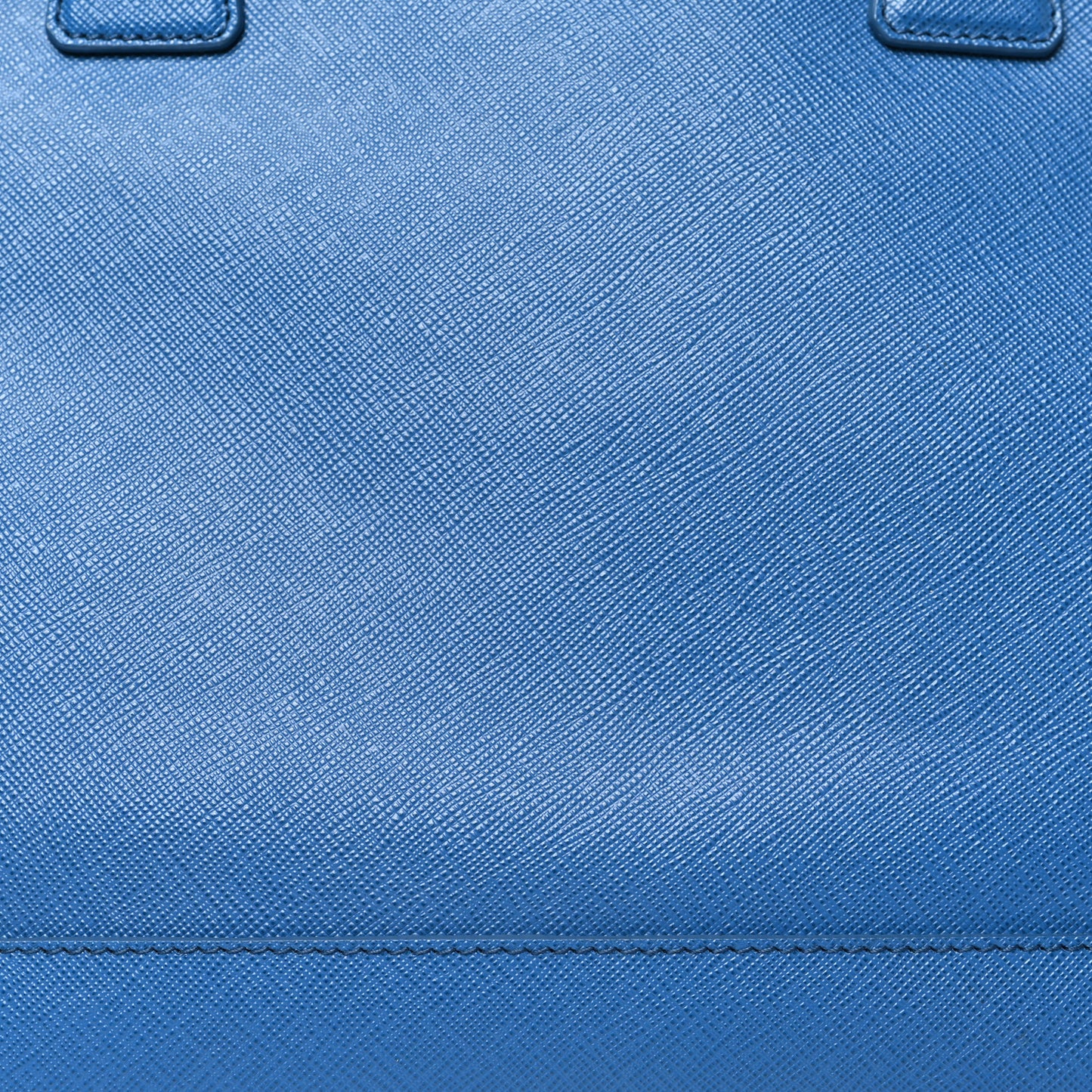 Saffiano Lux Medium Promenade Tote Cobalto