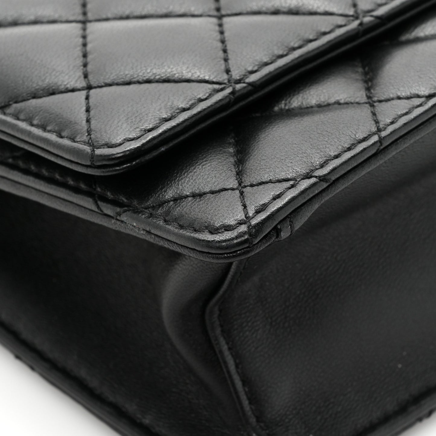 Lambskin Quilted Fantasy Pearl Flap Black