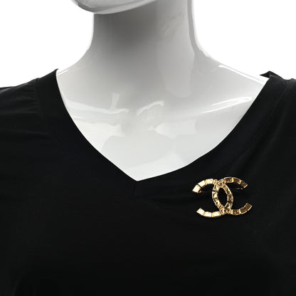 Chanel CC Brooch Gold 2 of 4