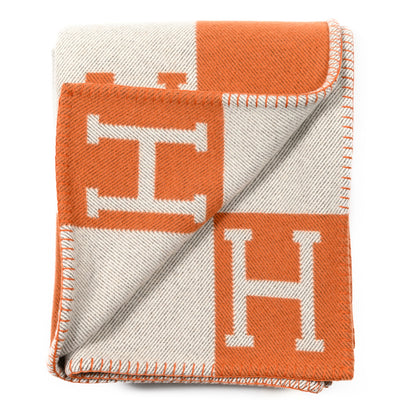 Hermes Wool Cashmere Signature Classic Avalon Blanket Ecru Potiron 2 of 3
