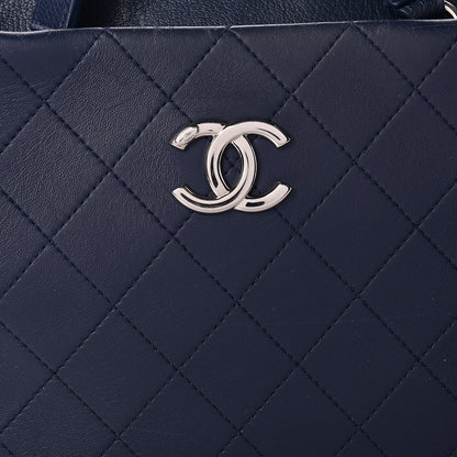 Chanel Grained Calfskin Stitched Large Magnetic Shopping Tote Blue 10 of 14