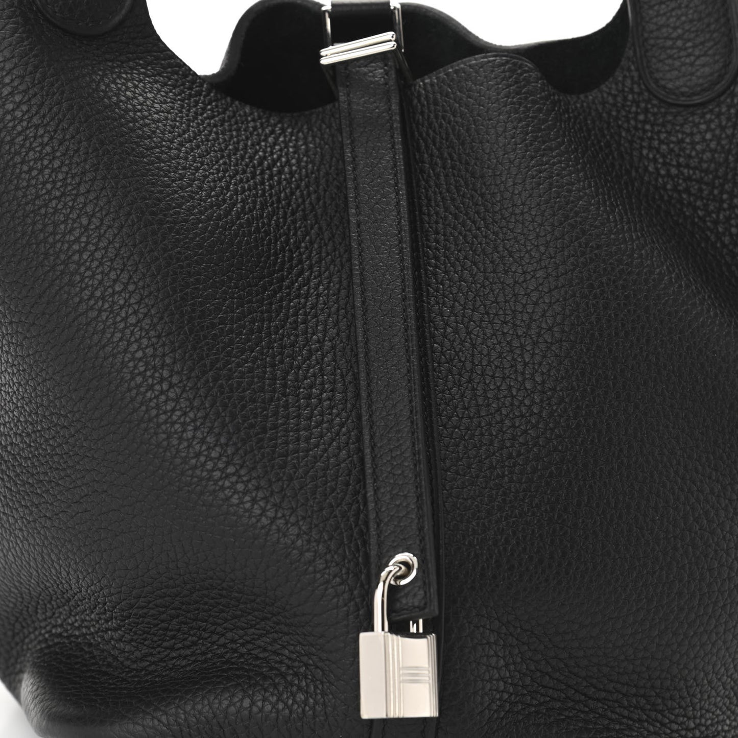 Taurillon Clemence Picotin Lock 22 MM Black