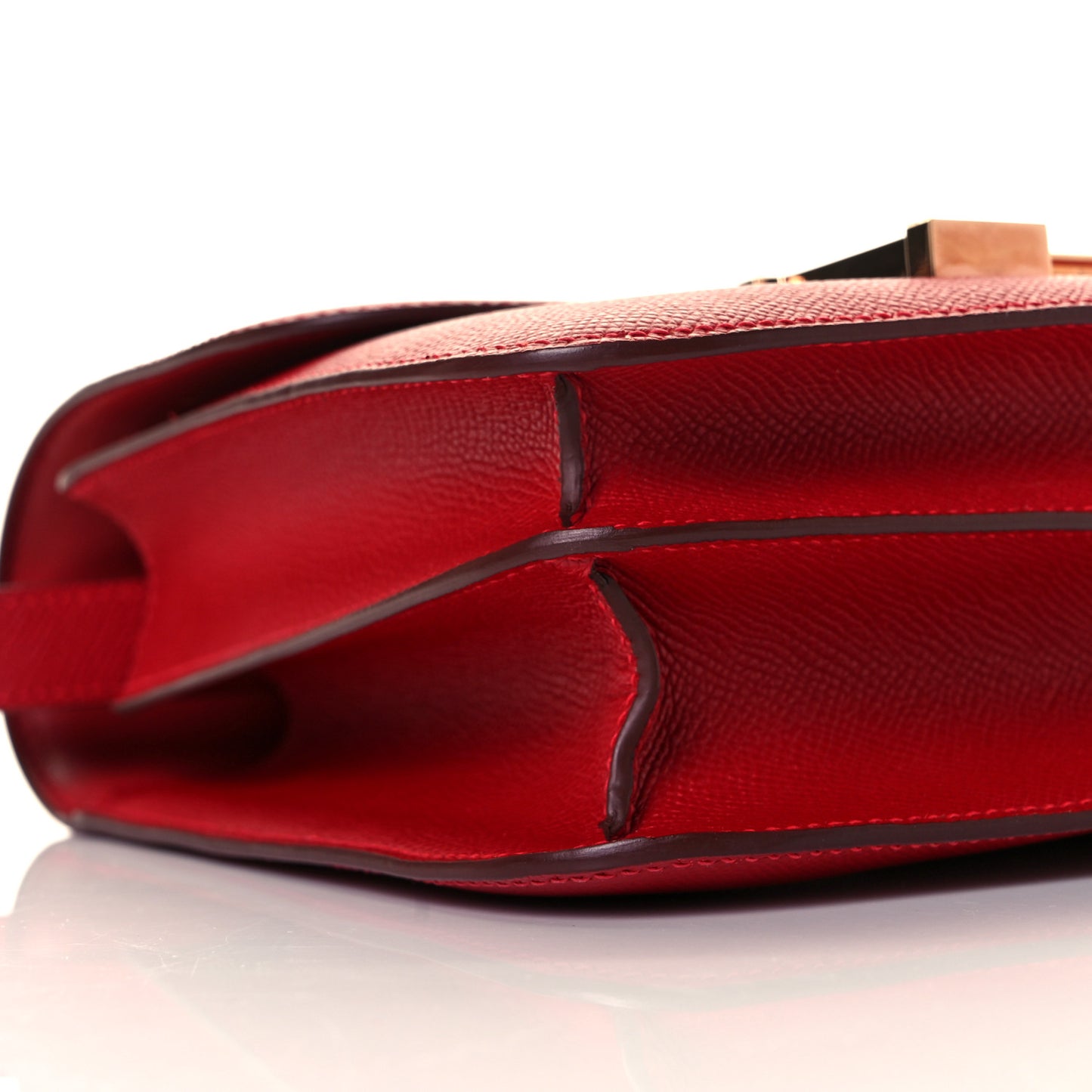 Epsom Constance 24 Rouge Casaque