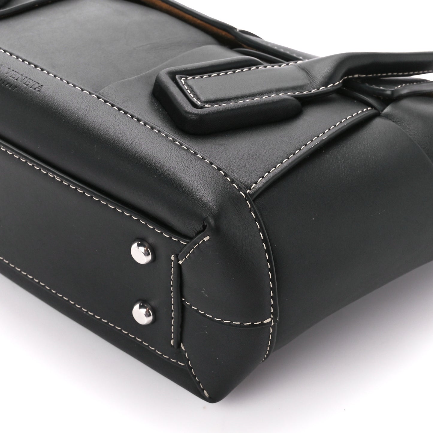 French Calfskin Maxi Intrecciato Arco 33 Black