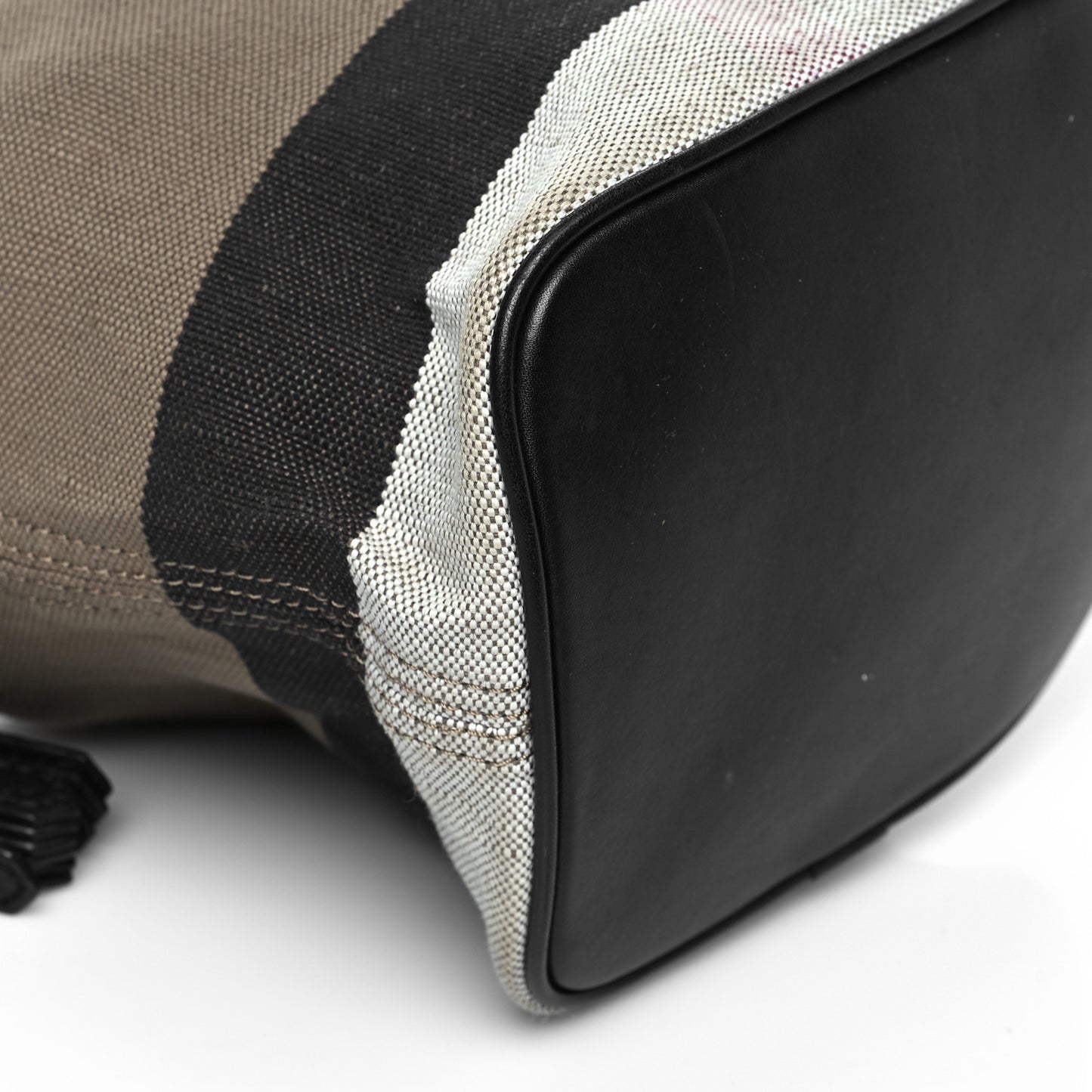 Canvas Mega Check Medium Ashby Bucket Bag Brown