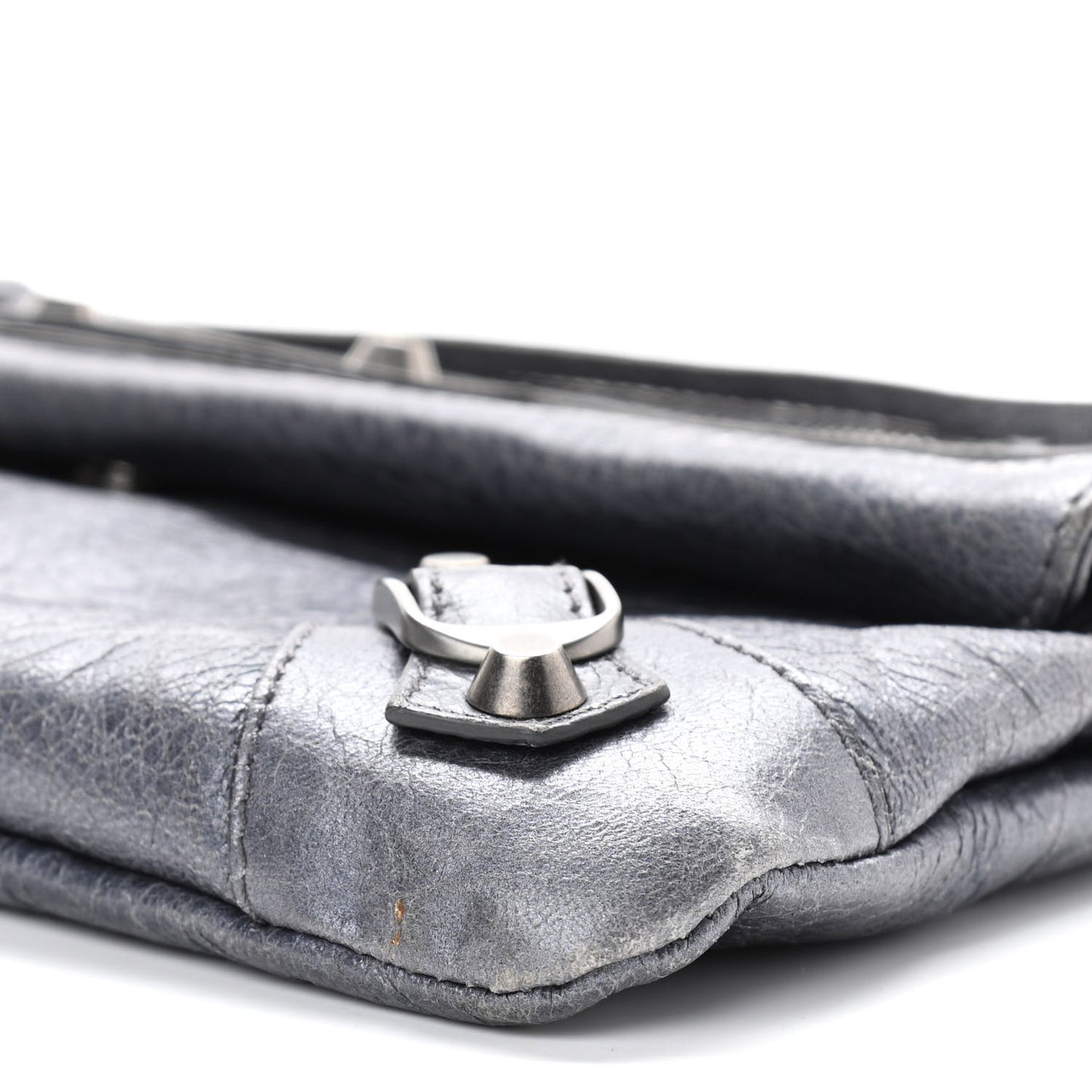 Metallic Agneau Envelope Clutch Anthracite