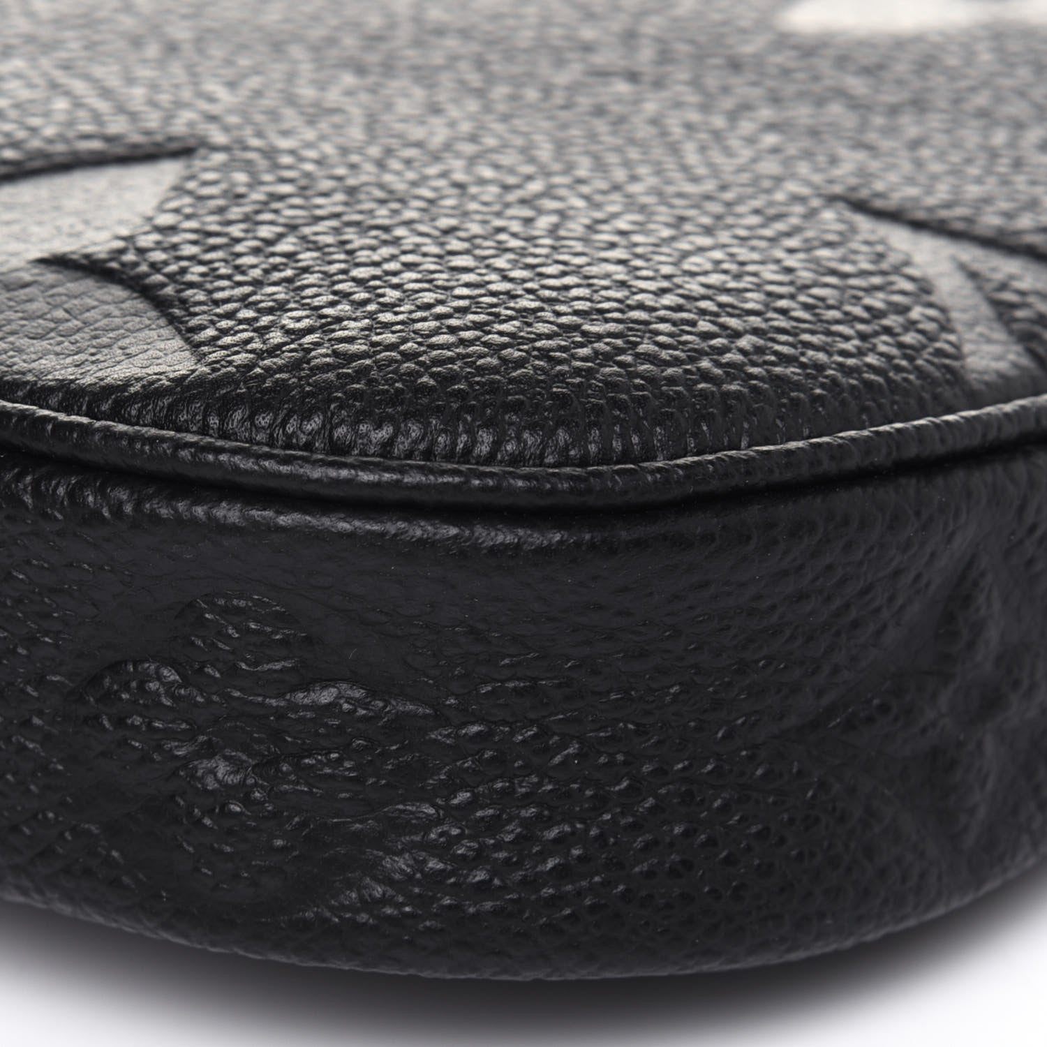 Louis Vuitton Empreinte Monogram Giant Multi Pochette Accessories Large Pochette Black 10 of 11