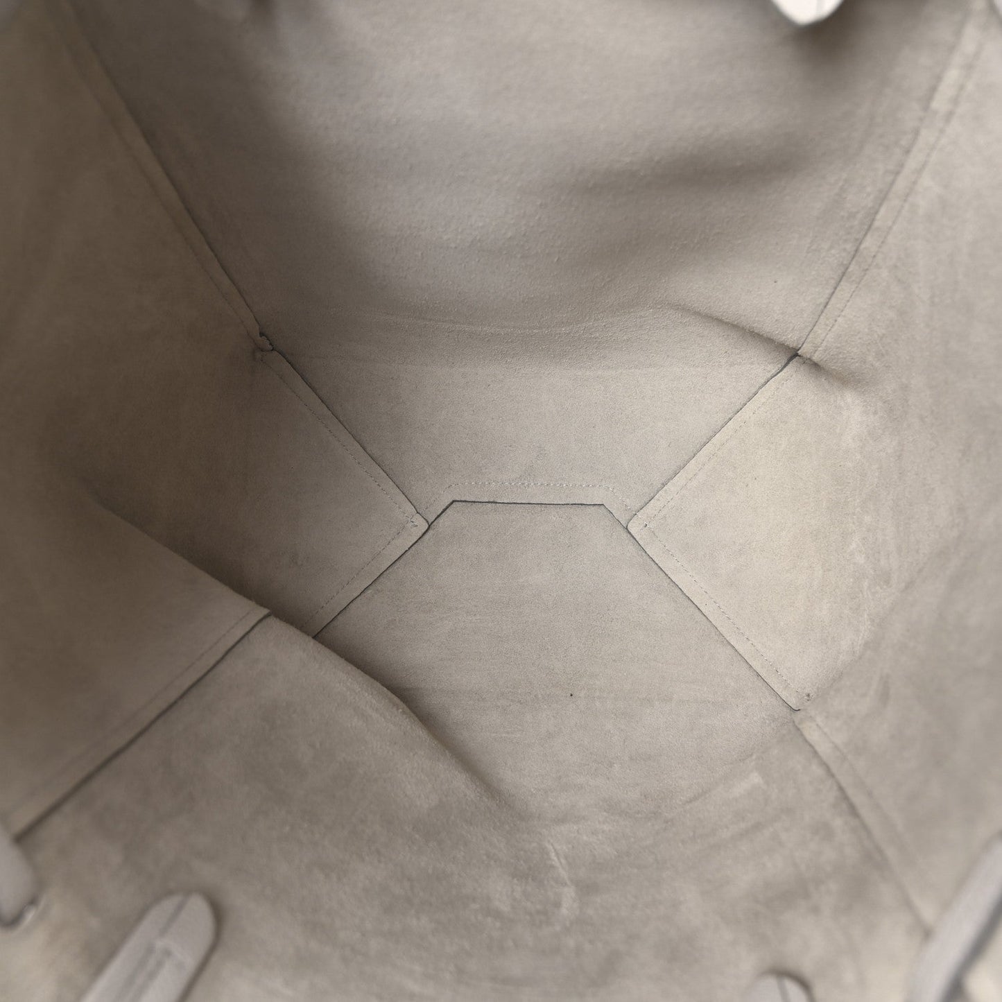 Soft Grained Calfskin Small Belt Cabas Phantom Mineral