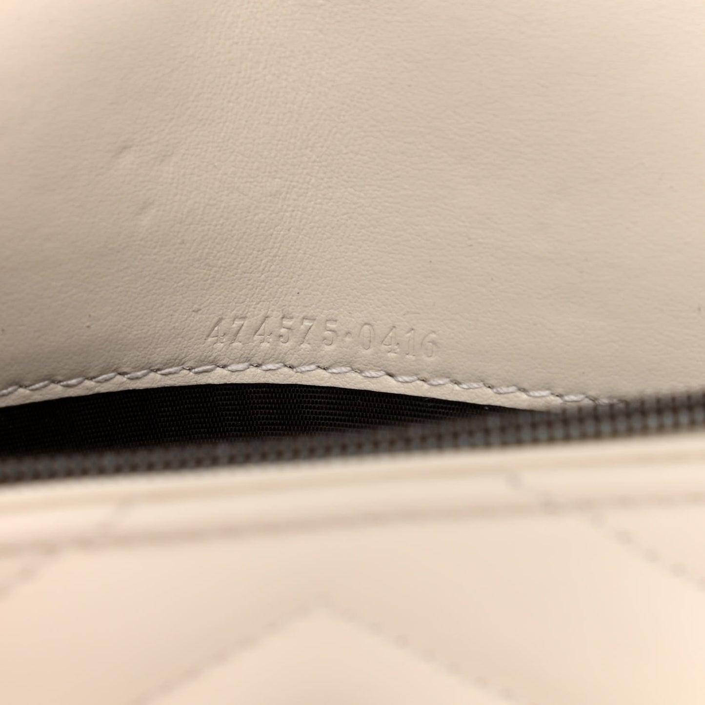 Calfskin Matelasse GG Marmont Chain Wallet Mystic White