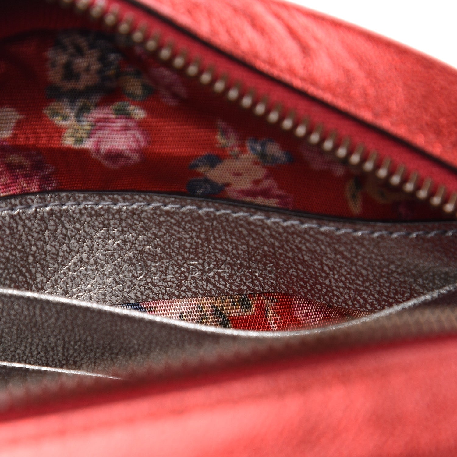 Gucci Laminated Nappa Trapuntata Mini Zumi Dome Shoulder Bag Rosso Marine Argento 6 of 11