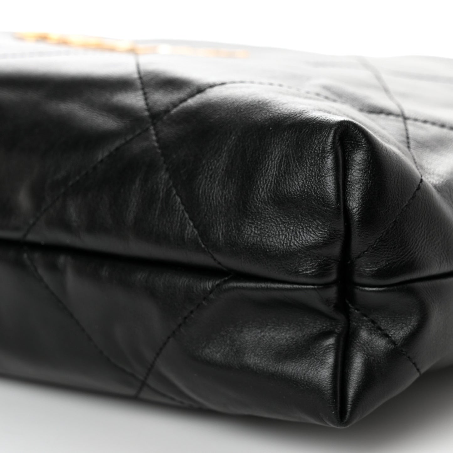 Shiny Calfskin Quilted Small Chanel 22 Black