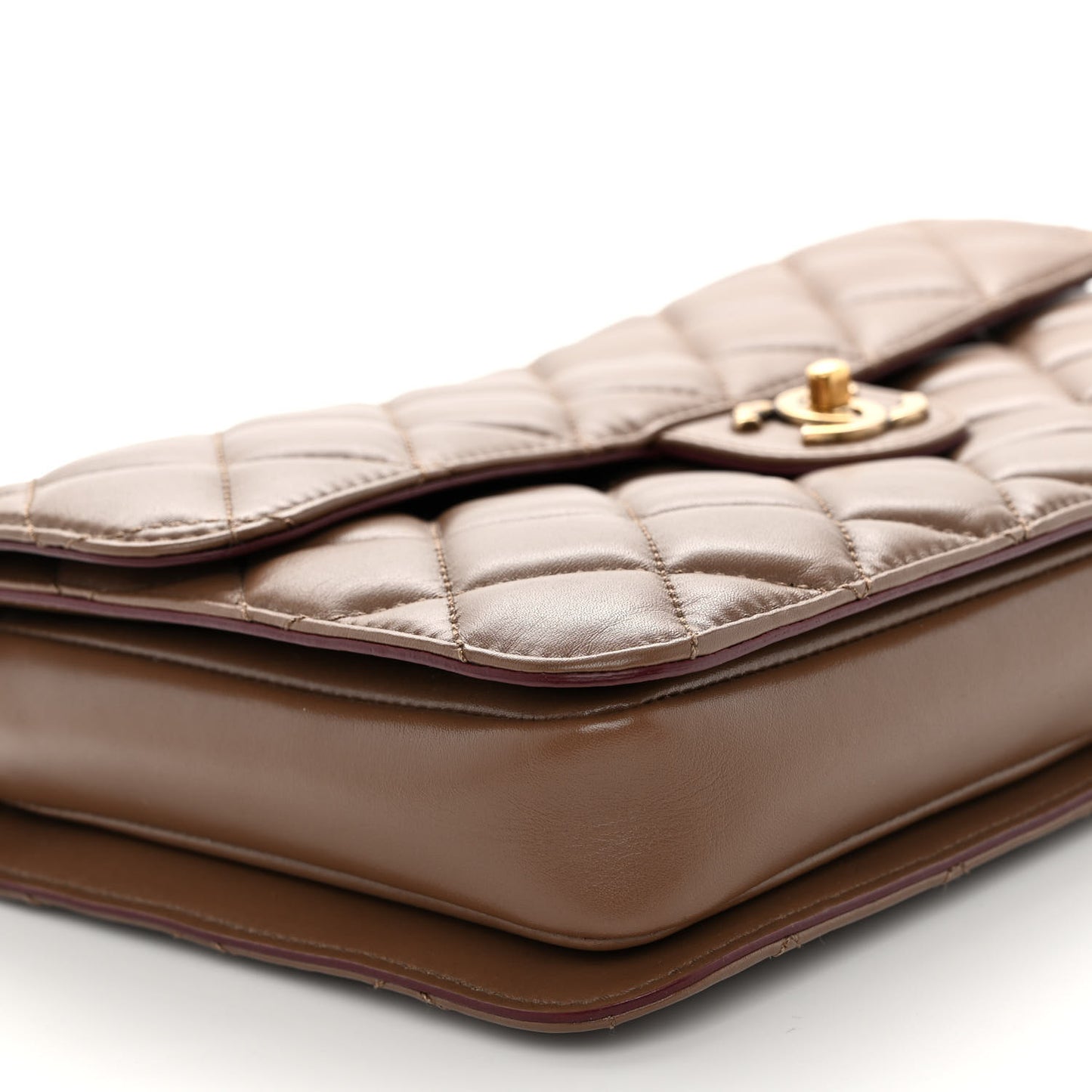 Calfskin Quilted Large Perfect Edge Flap Kaki