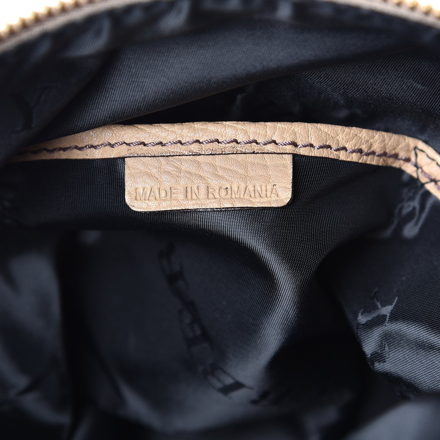 Burberry Grainy Calfskin Canvas Nevinson Bowling Bag Beige 7 of 14