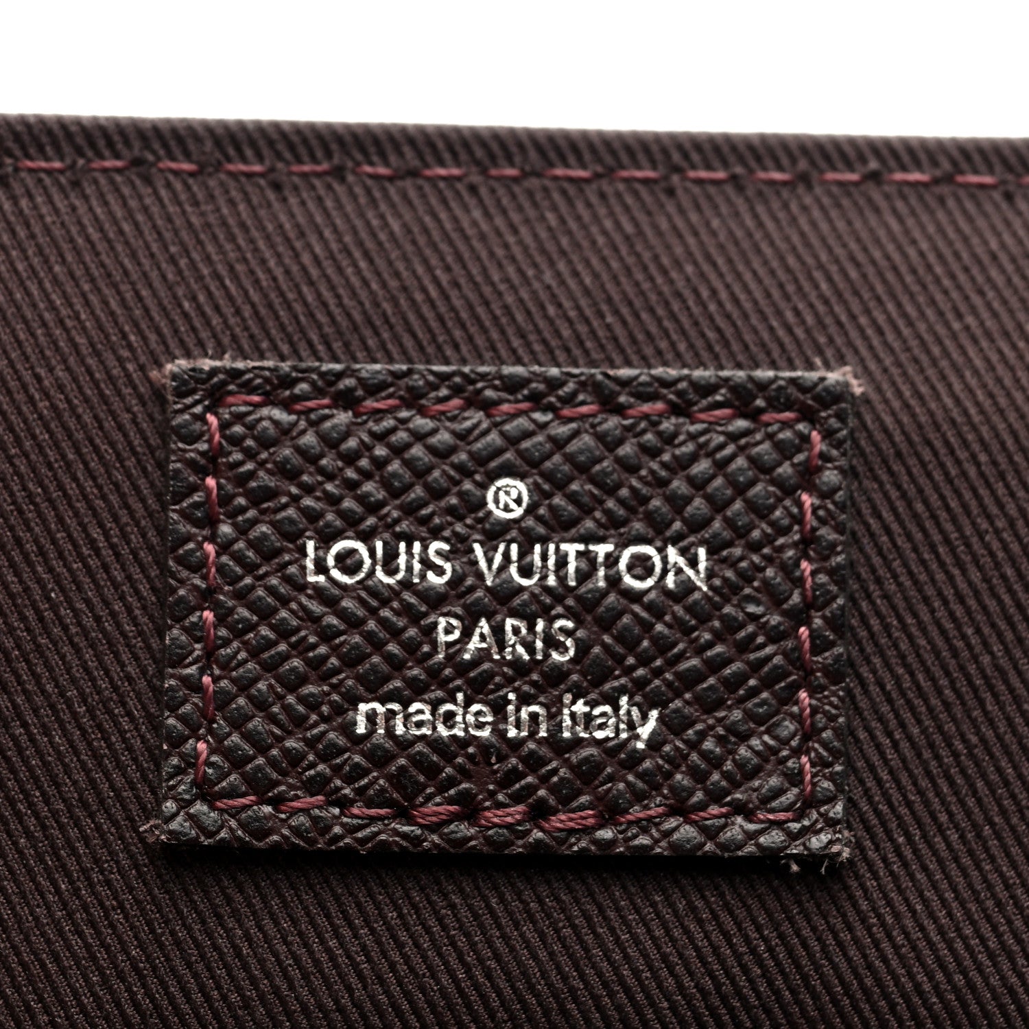 Louis Vuitton Taiga Roman MM Messenger NM Acajou 6 of 9