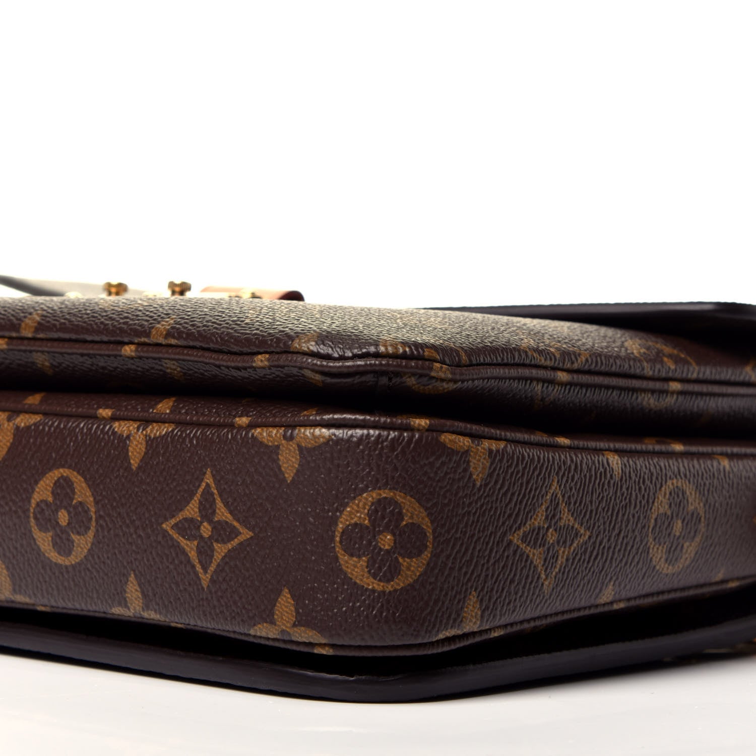 Louis Vuitton Monogram Pochette Metis 9 of 9