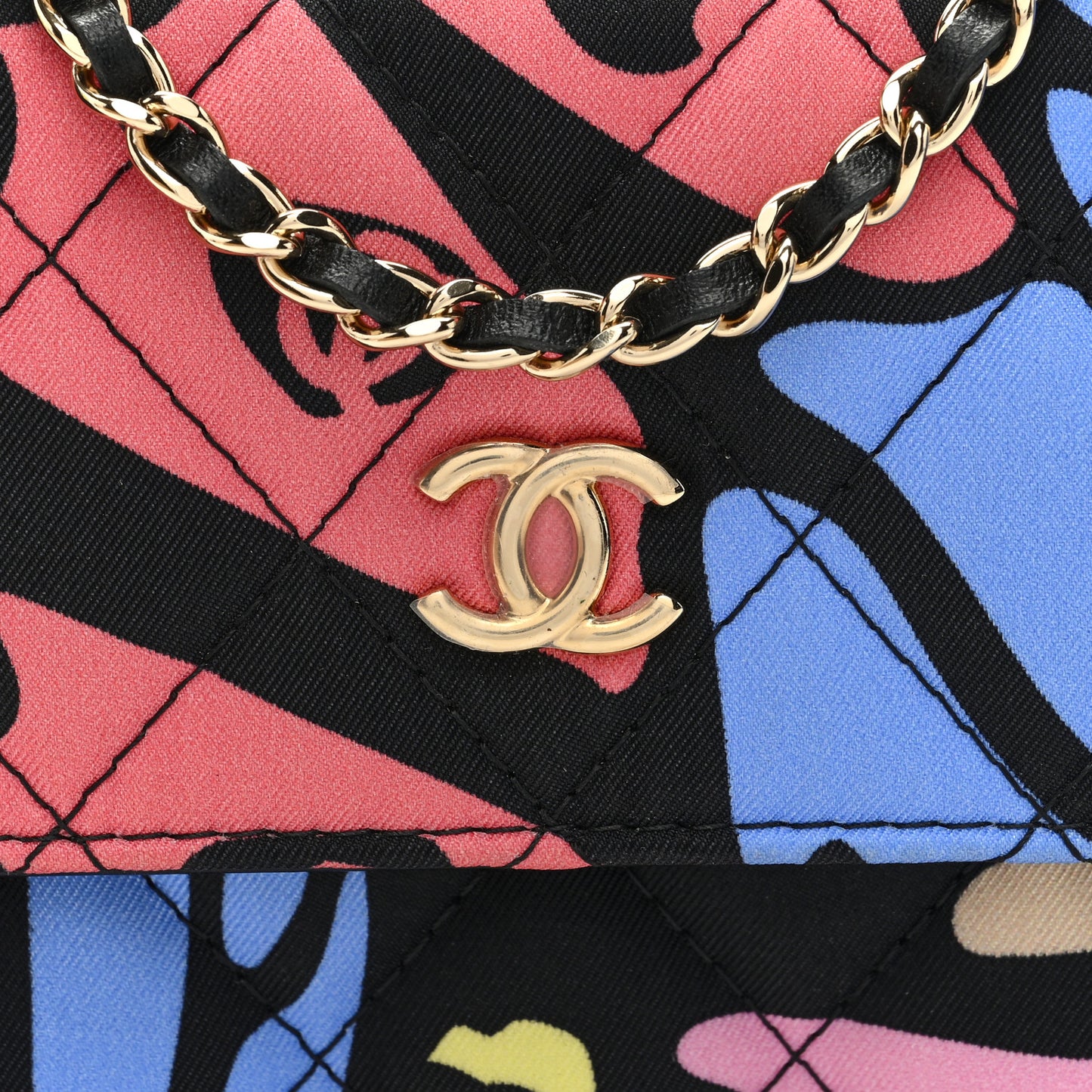 Canvas Printed CC Mini Clutch With Chain Multicolor