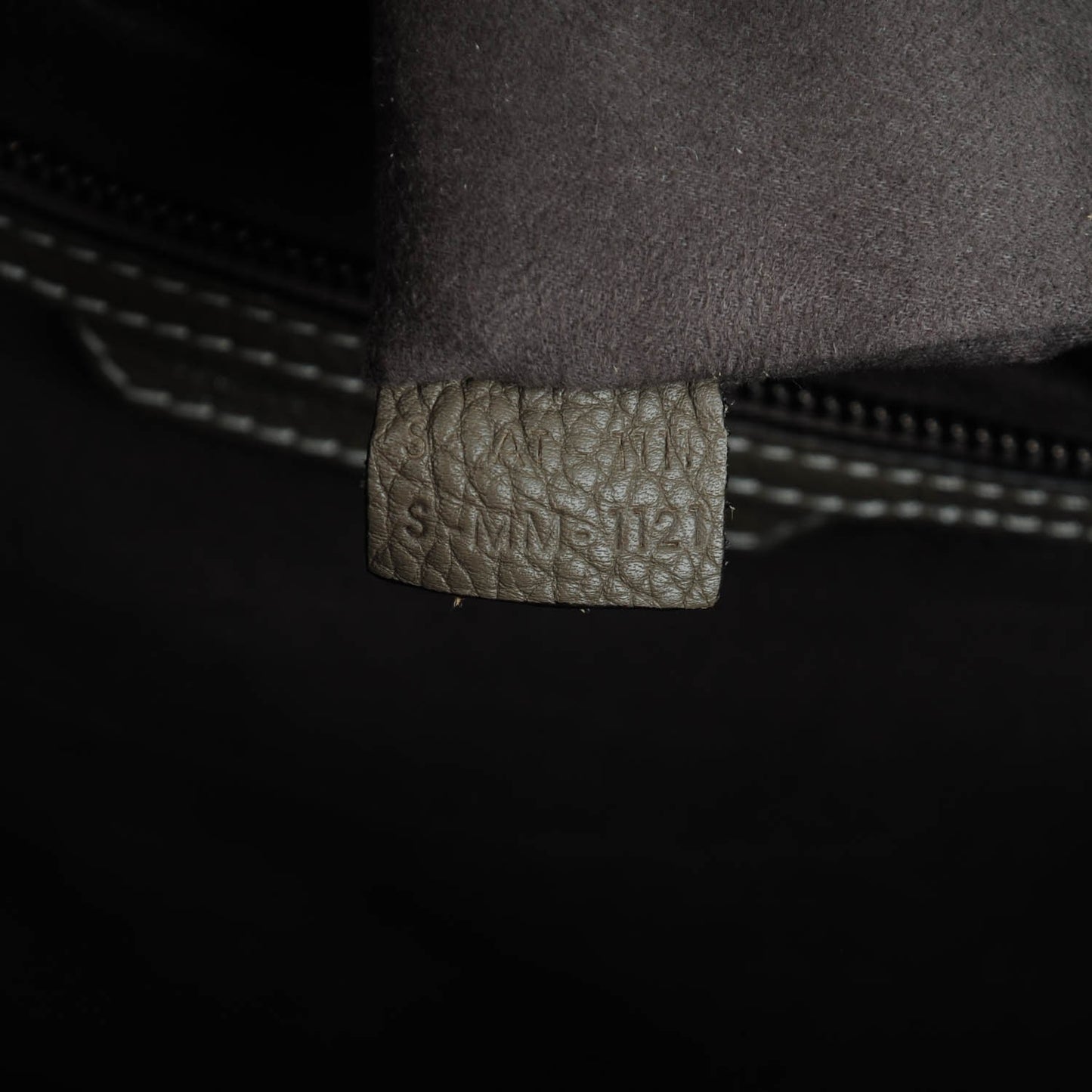 Drummed Calfskin Mini Luggage Souris