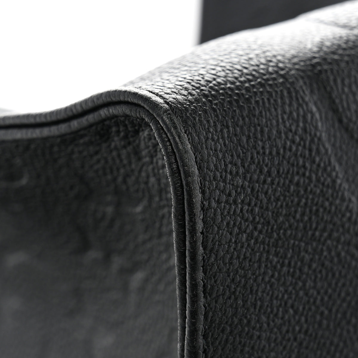 Empreinte Monogram Giant Onthego GM Black