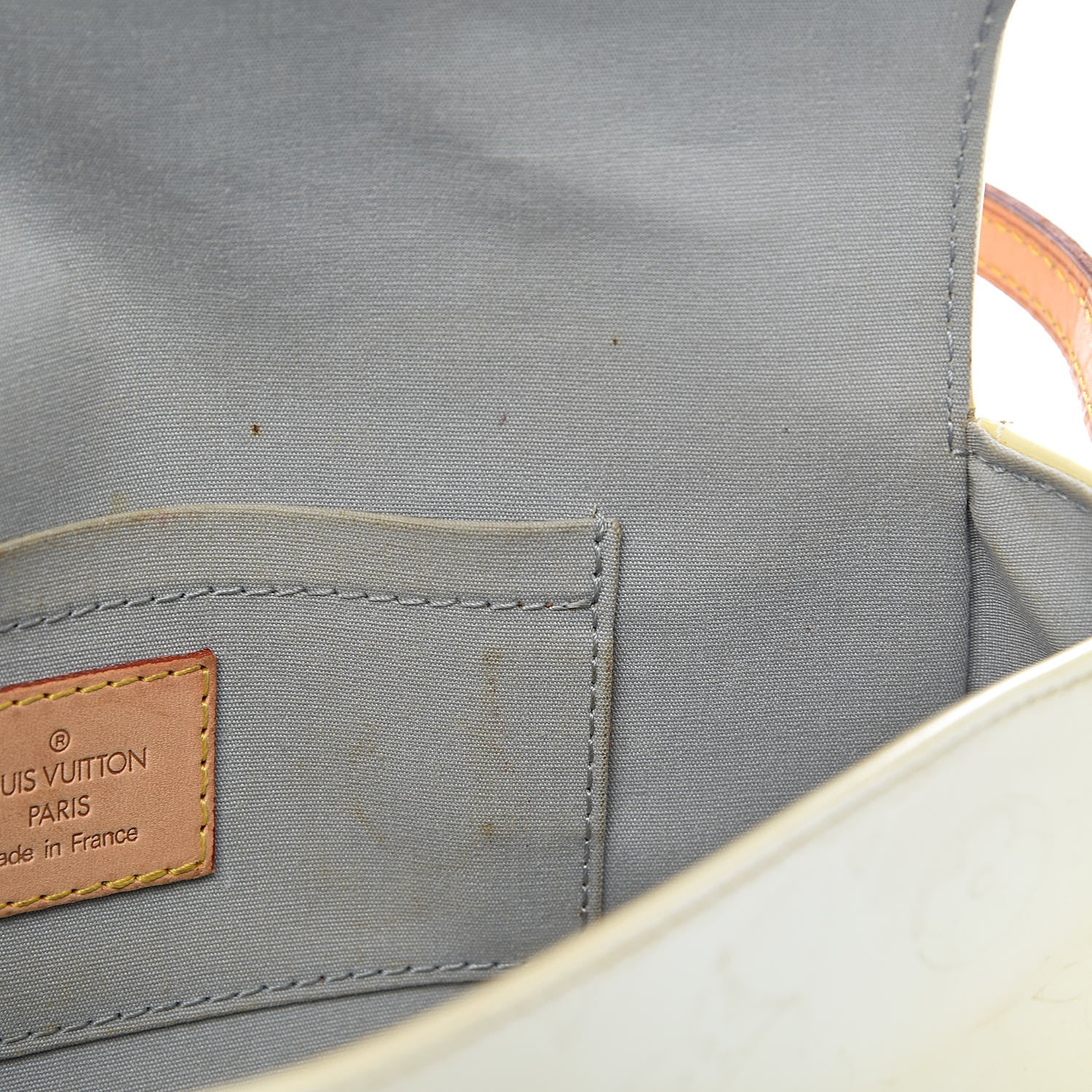 Louis Vuitton Vernis Malibu Street Perle 7 of 23