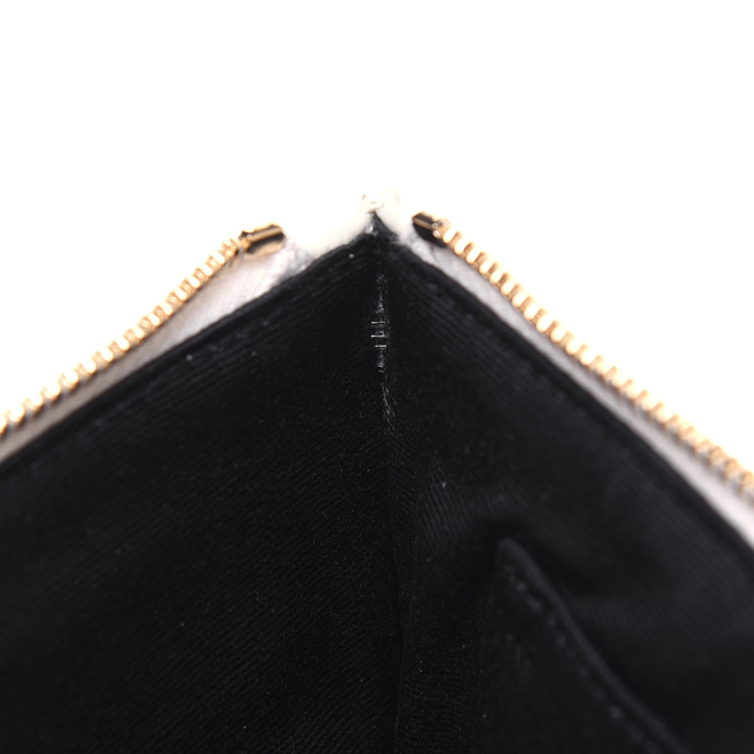 Saint Laurent Grain De Poudre Chevron Monogram Bill Pouch Crema Soft 9 of 13
