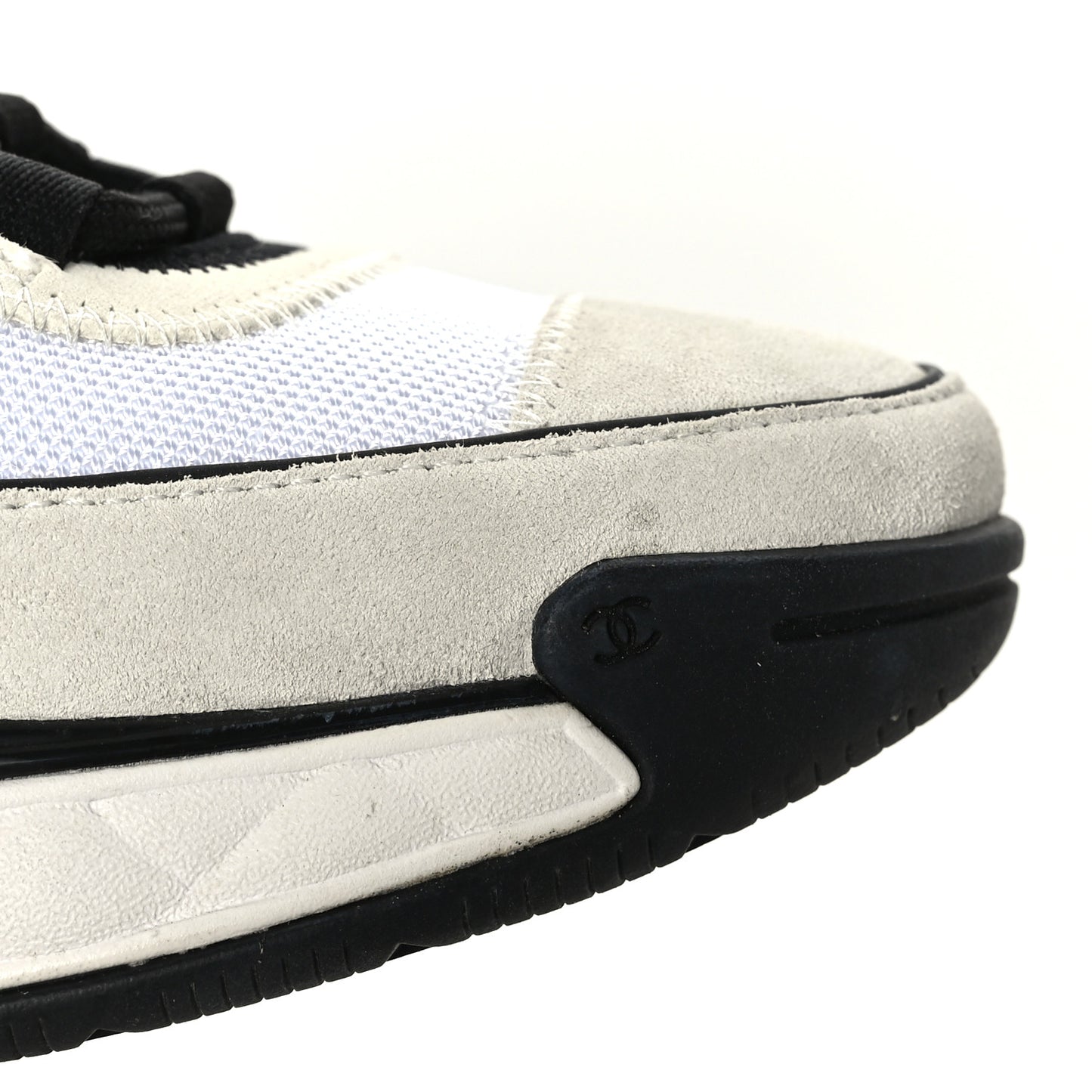 Velvet Calfskin Mixed Fibers CC Sneakers 38 White Black