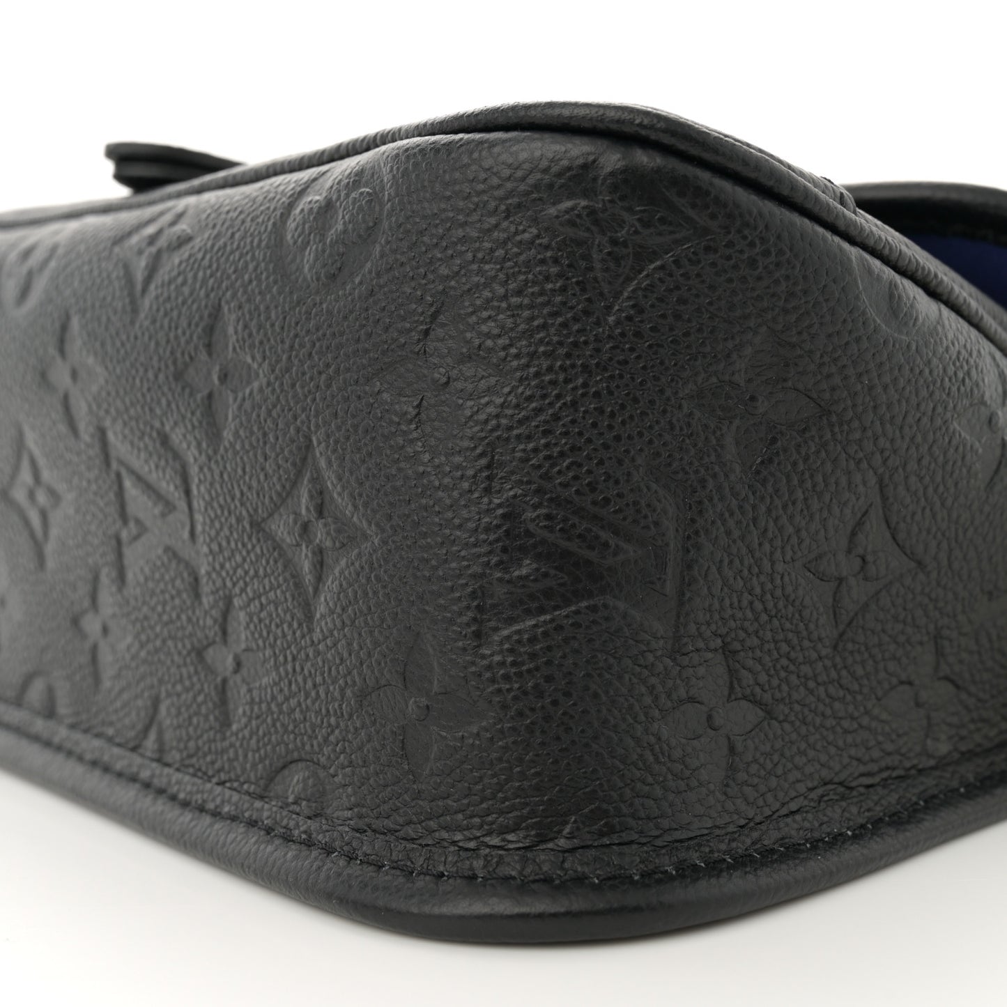 Empreinte Monogram Giant Diane Black