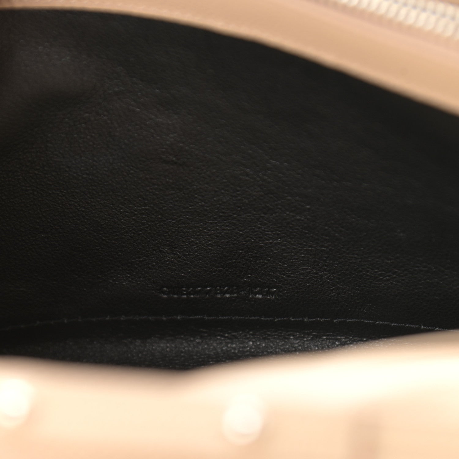 Saint Laurent Grain De Poudre Matelasse Chevron Monogram Chain Wallet Nude Powder 7 of 11