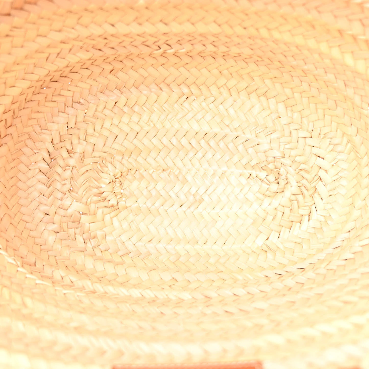 Raffia Calfskin Triomphe Medium Panier Tan