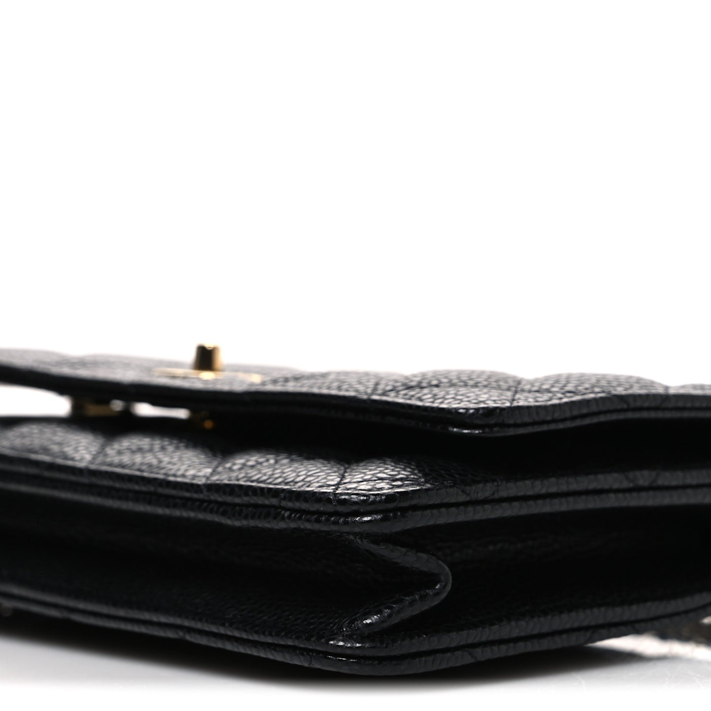 Caviar Quilted CC Turnlock Wallet On Chain WOC Black