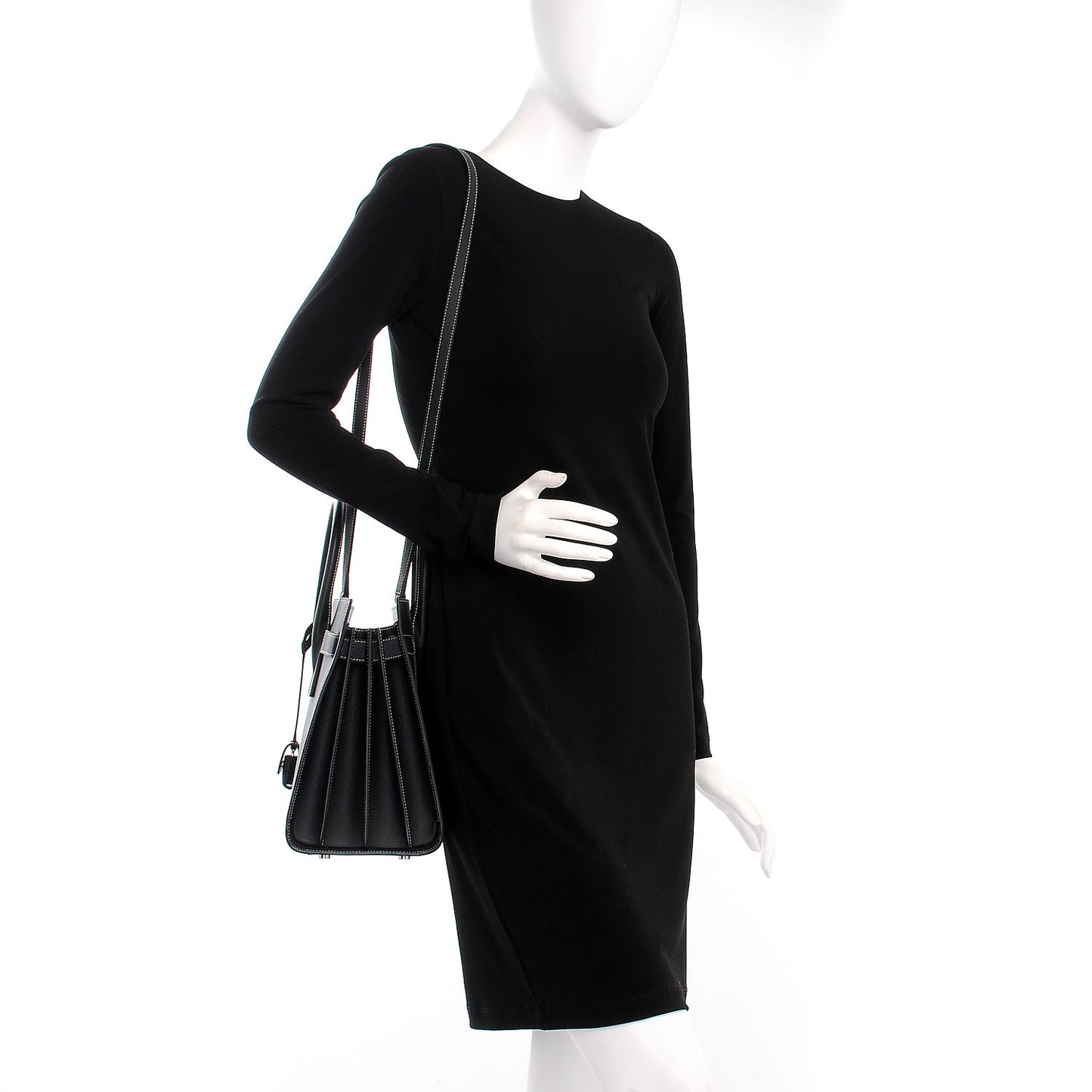 Grained Calfskin Small Sac De Jour Black